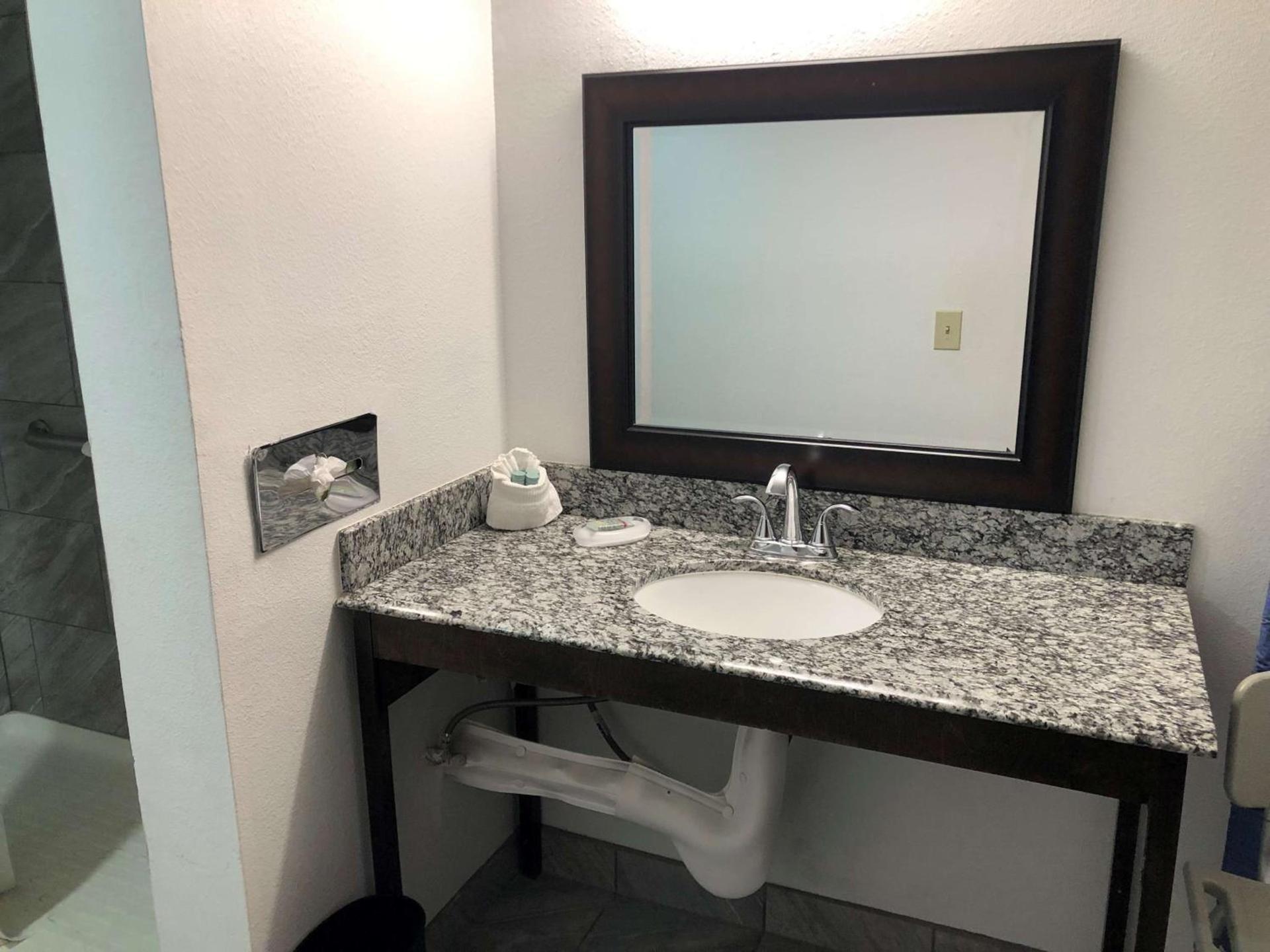 Best Western InnSuites Tucson Foothills Hotel & Suites photo 39