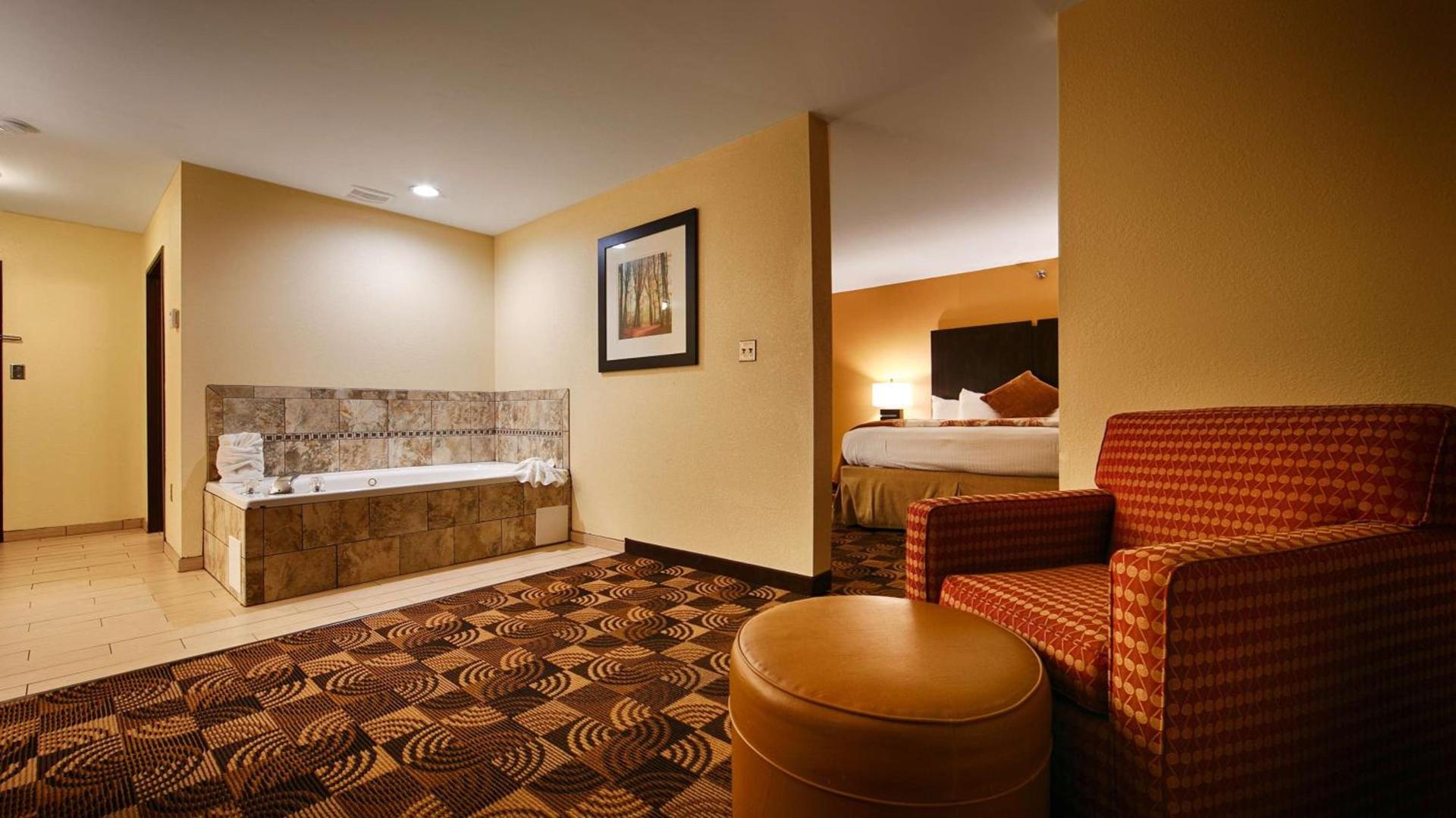 Best Western Plus Whitewater Inn photo 17