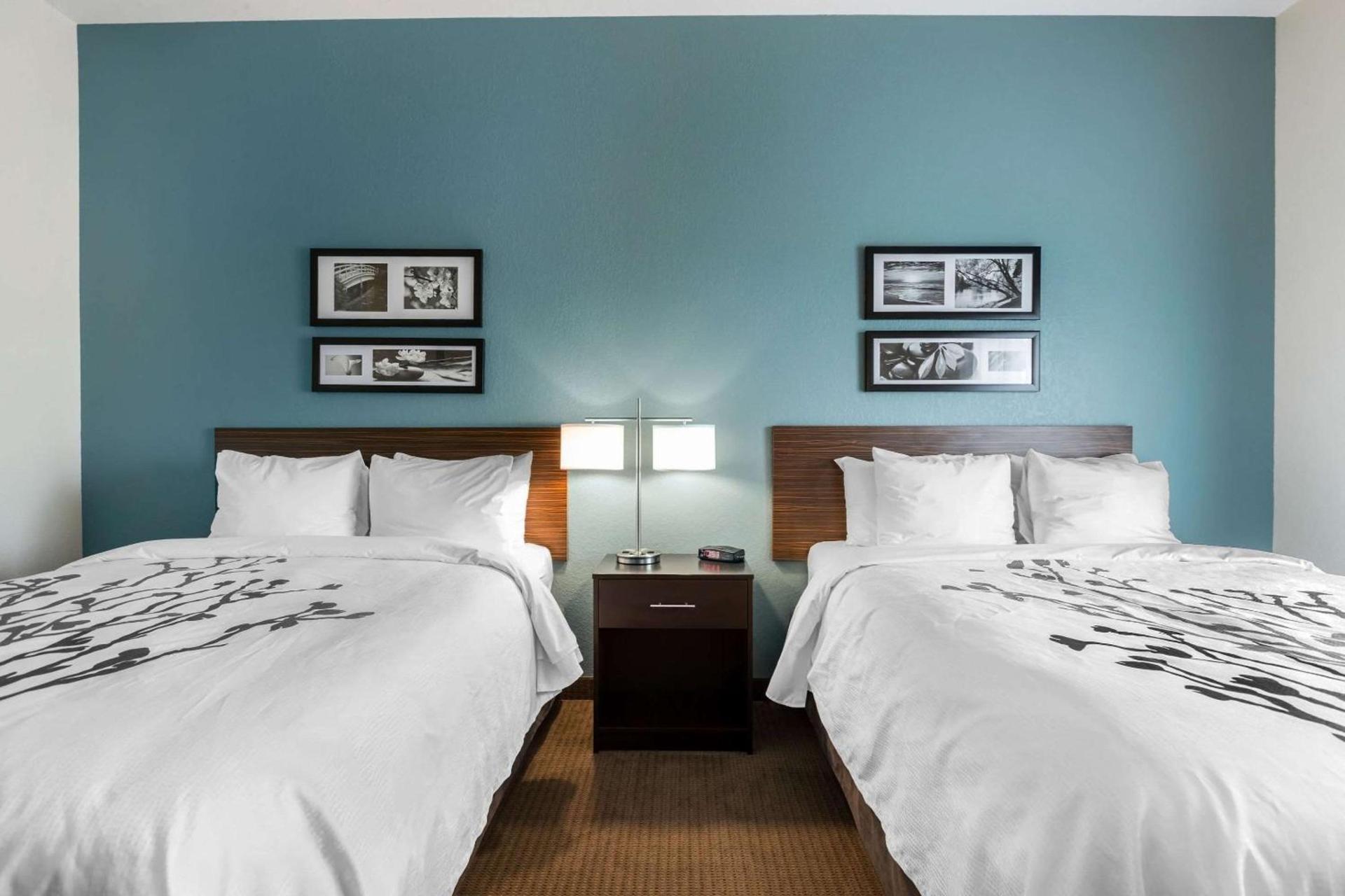 Sleep Inn & Suites West Des Moines near Jordan Creek photo 14