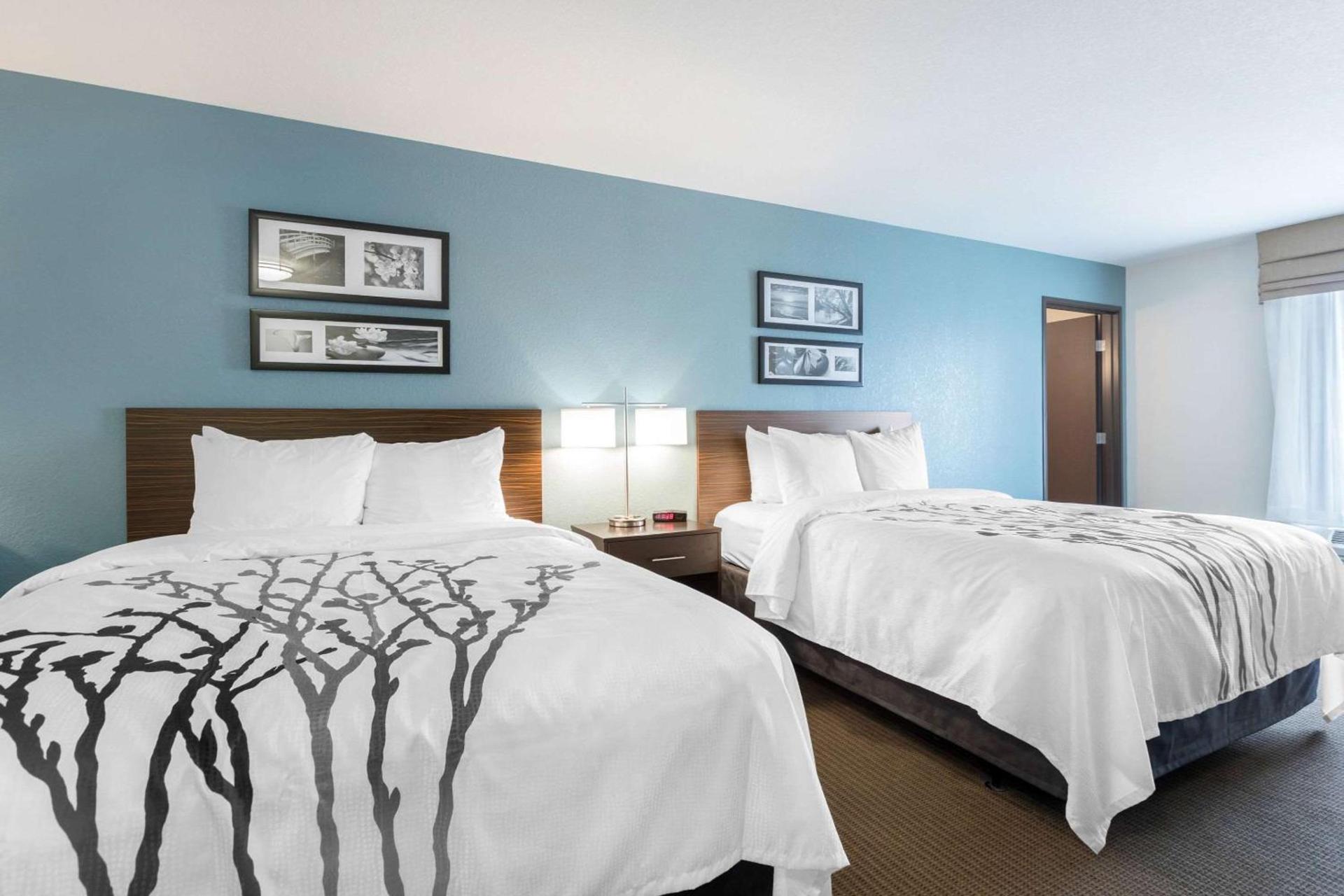 Sleep Inn & Suites West Des Moines near Jordan Creek photo 18