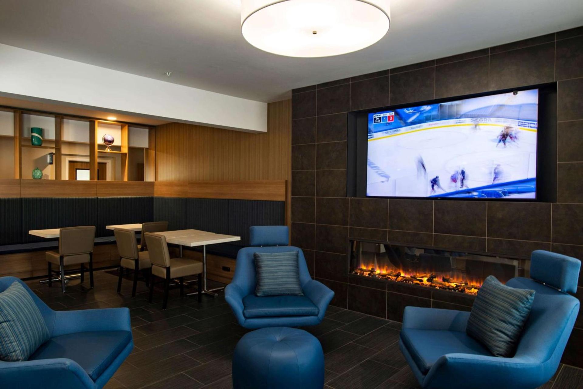 Microtel Inn & Suites by Wyndham Amsterdam NY photo 7