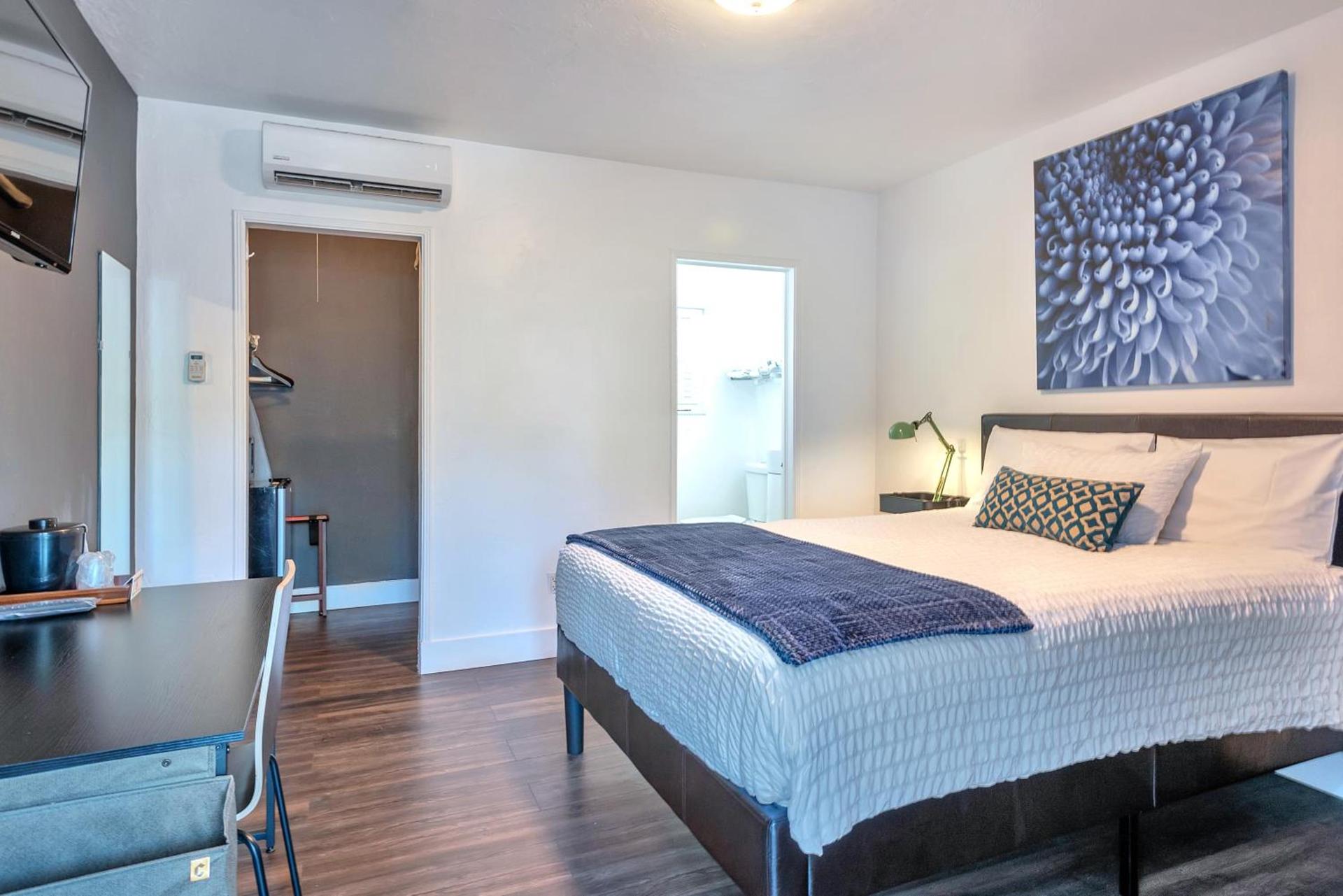 Oasis Hotel photo 45