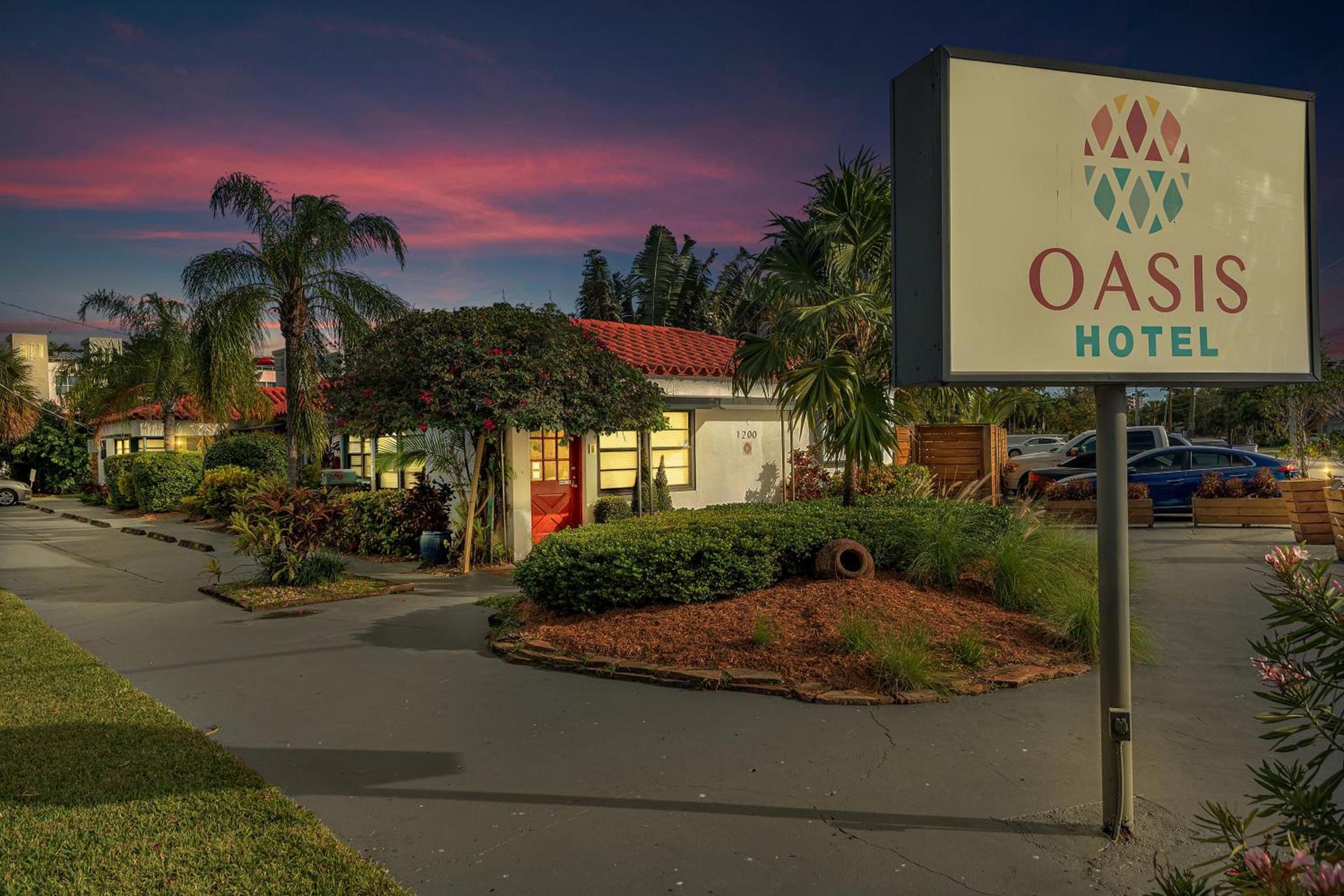 Oasis Hotel photo 74
