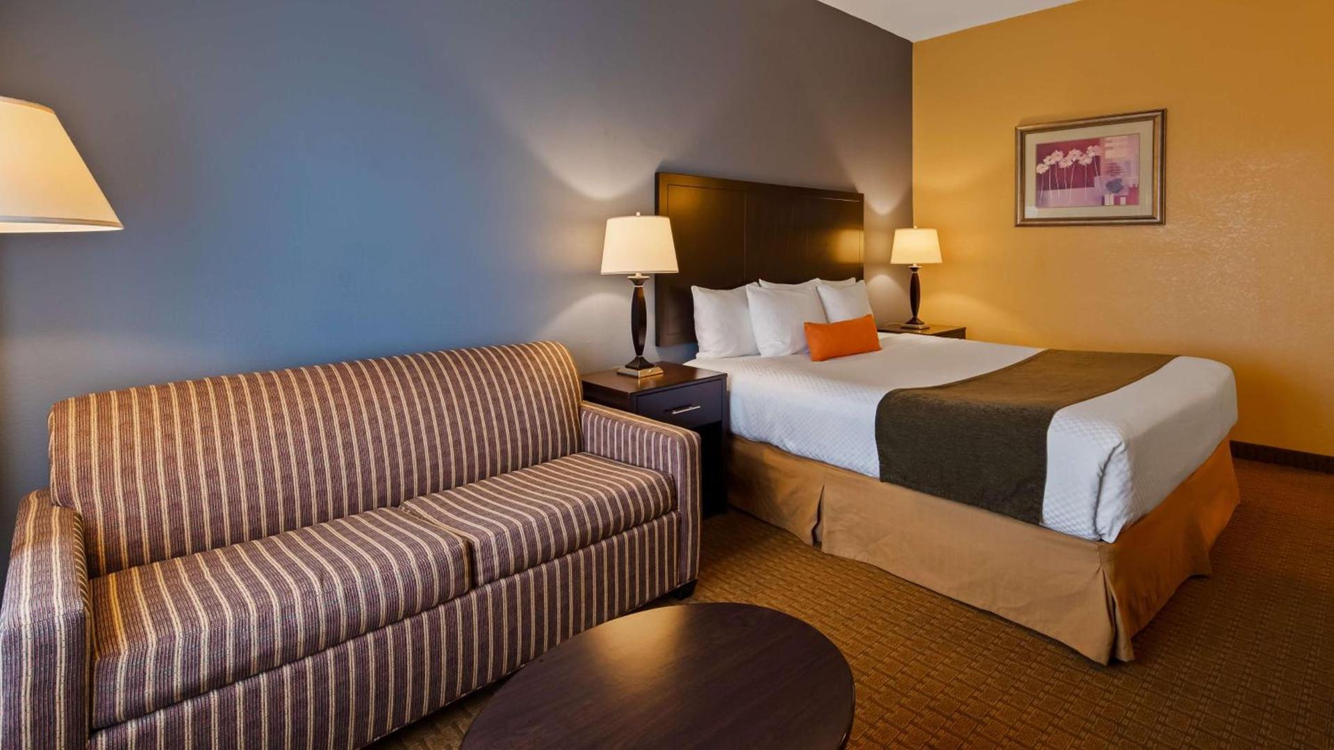 Best Western Plus Hotel & Conference Center photo 30