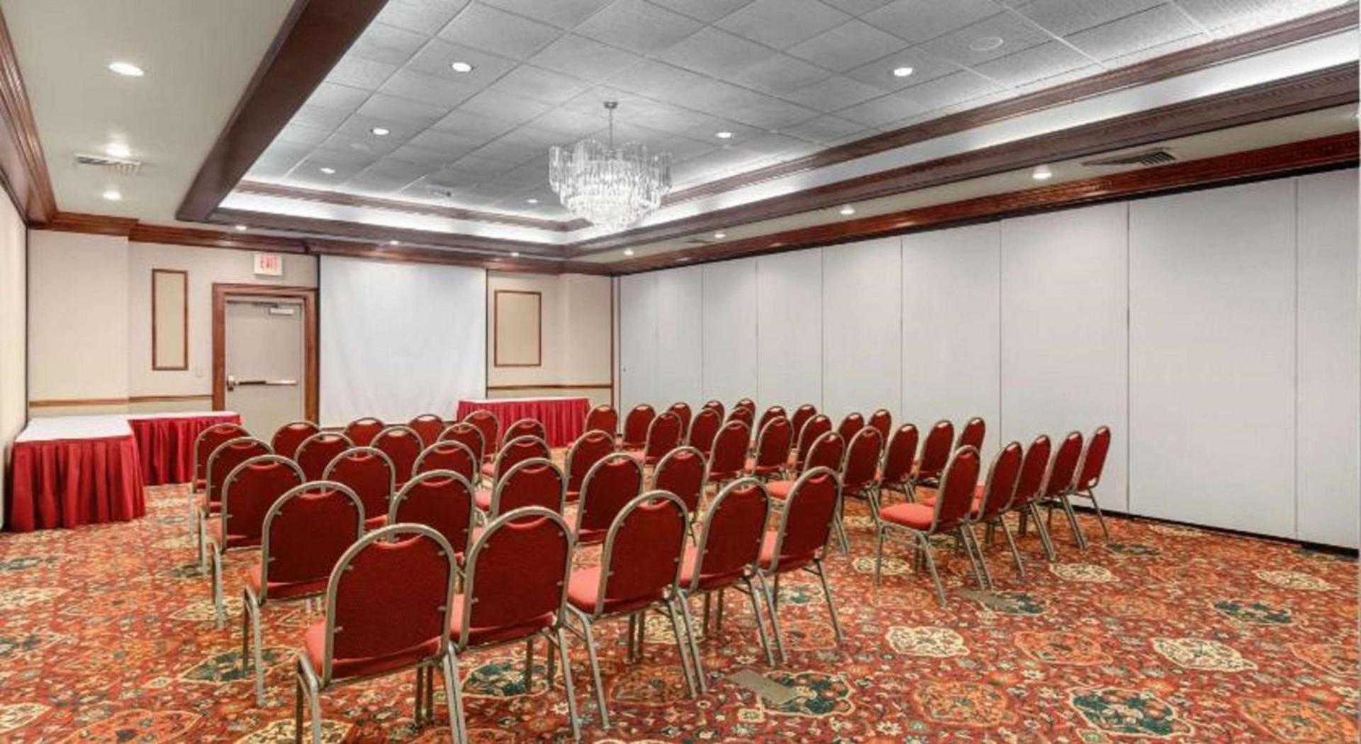 Best Western Plus Portsmouth Hotel & Suites photo 17