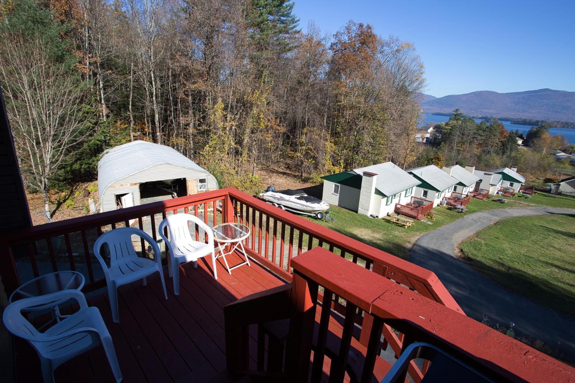 Hill View Motel and Cottages photo 42