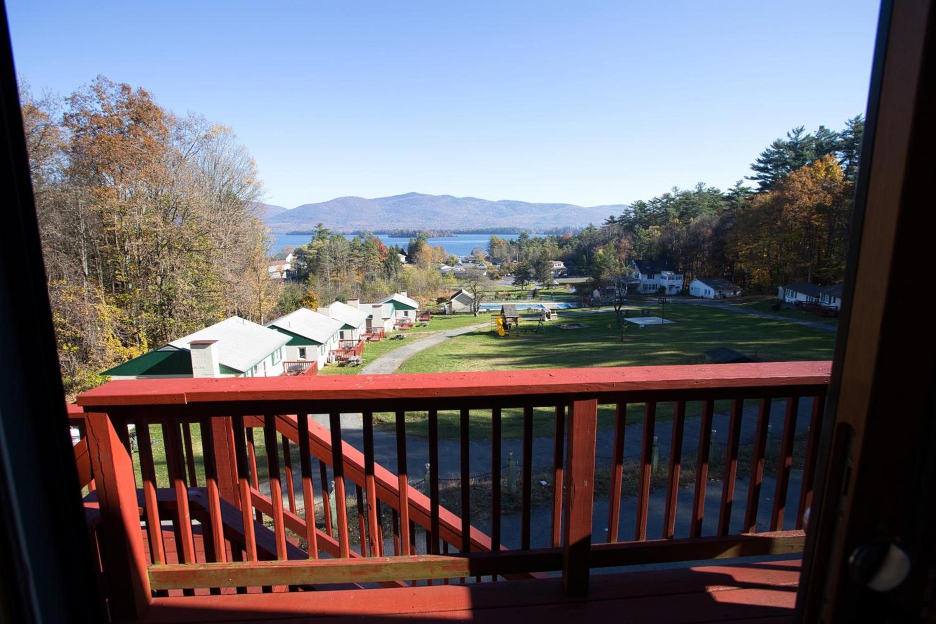 Hill View Motel and Cottages photo 24