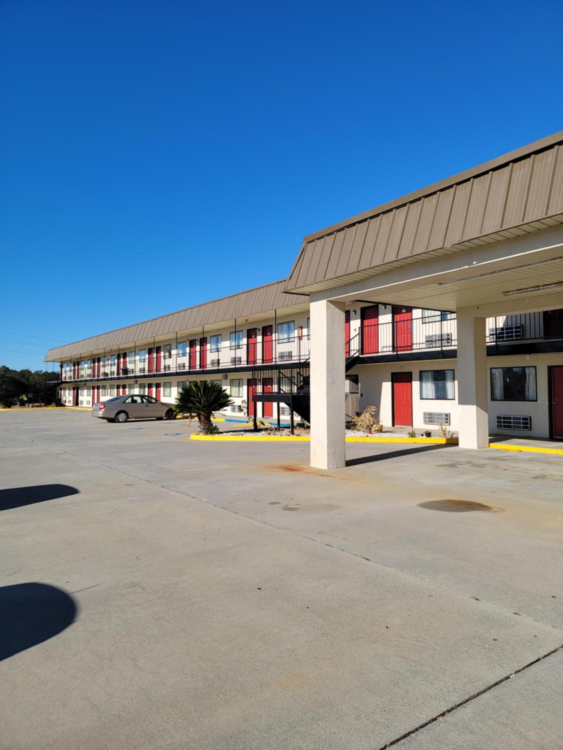 Sunrise Inn photo 3