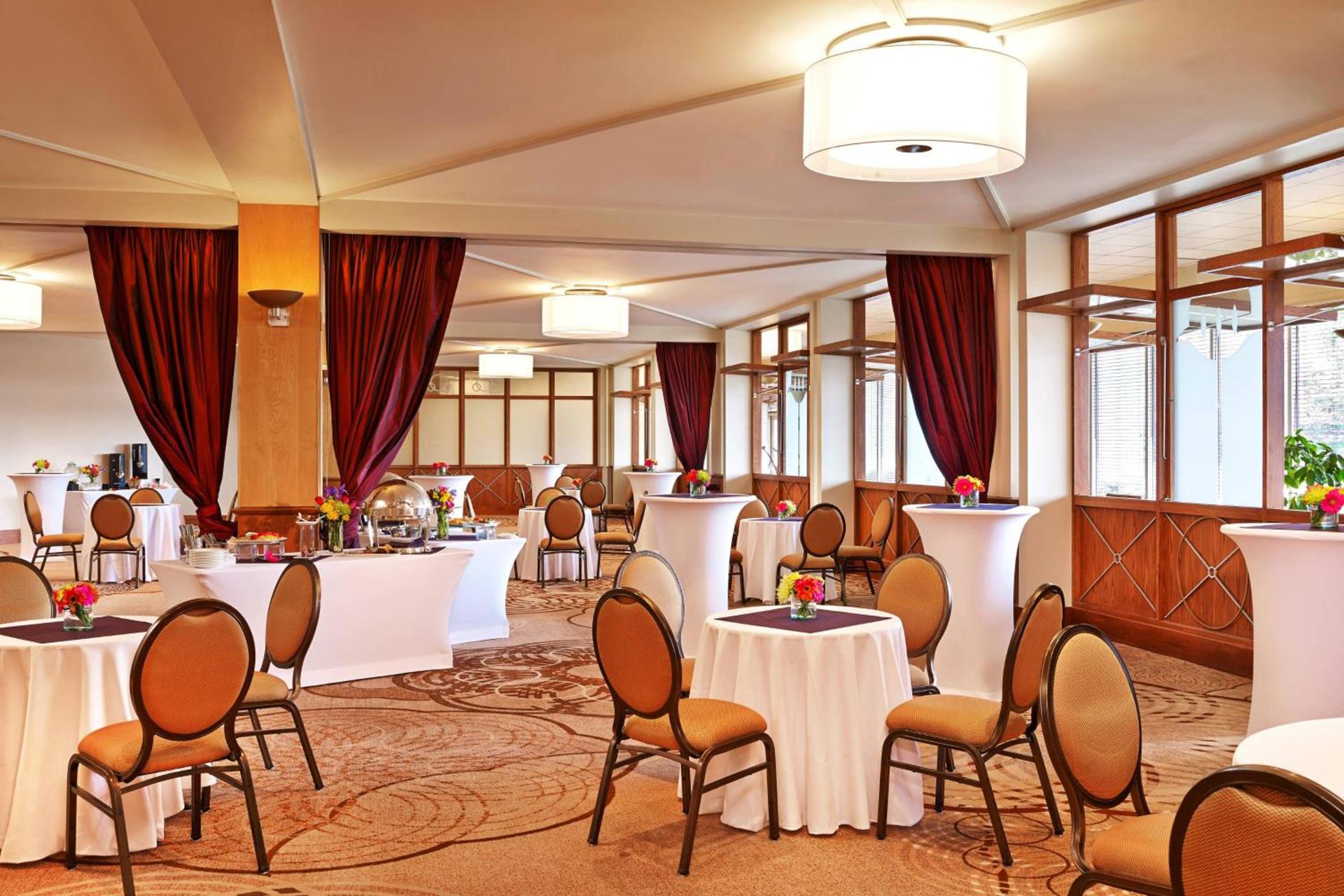 Sheraton Detroit Novi photo 35