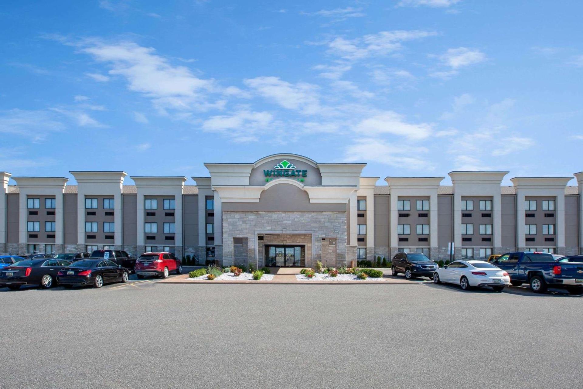 Wingate by Wyndham Detroit Metro Airport — hotel in Romulus