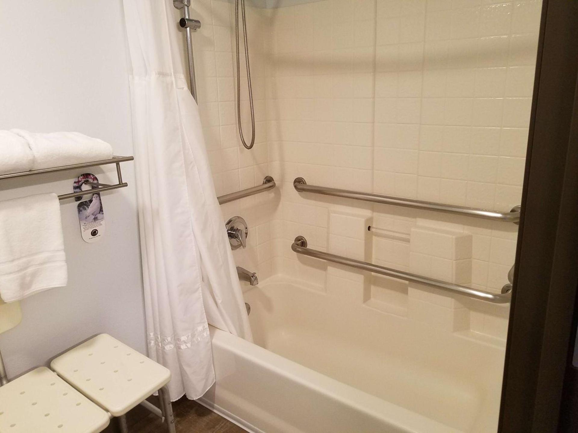 Best Western Sandy Inn photo 20