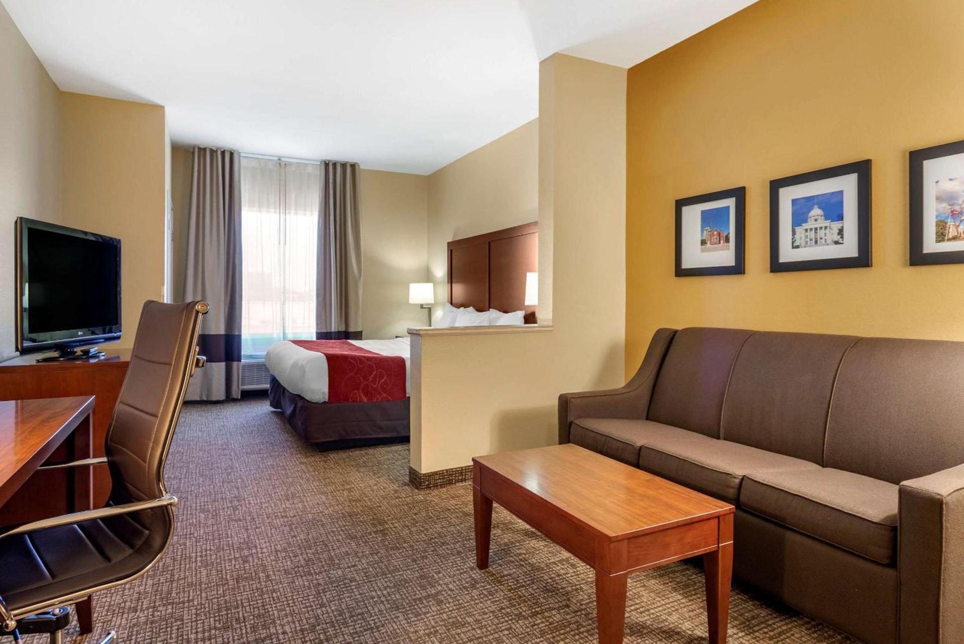 Comfort Suites Montgomery East Monticello Dr photo 10