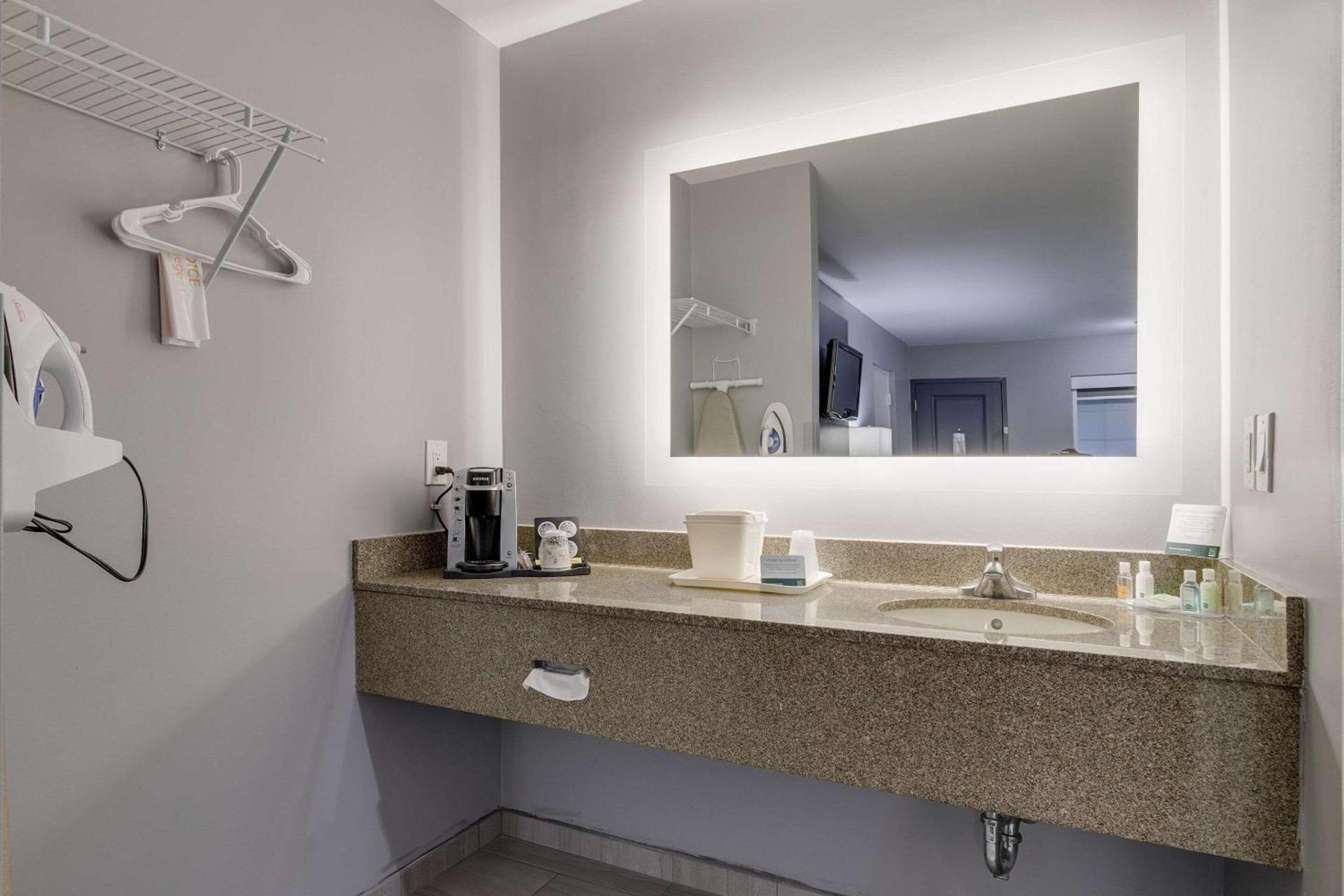 Quality Inn Kodak Sevierville photo 14