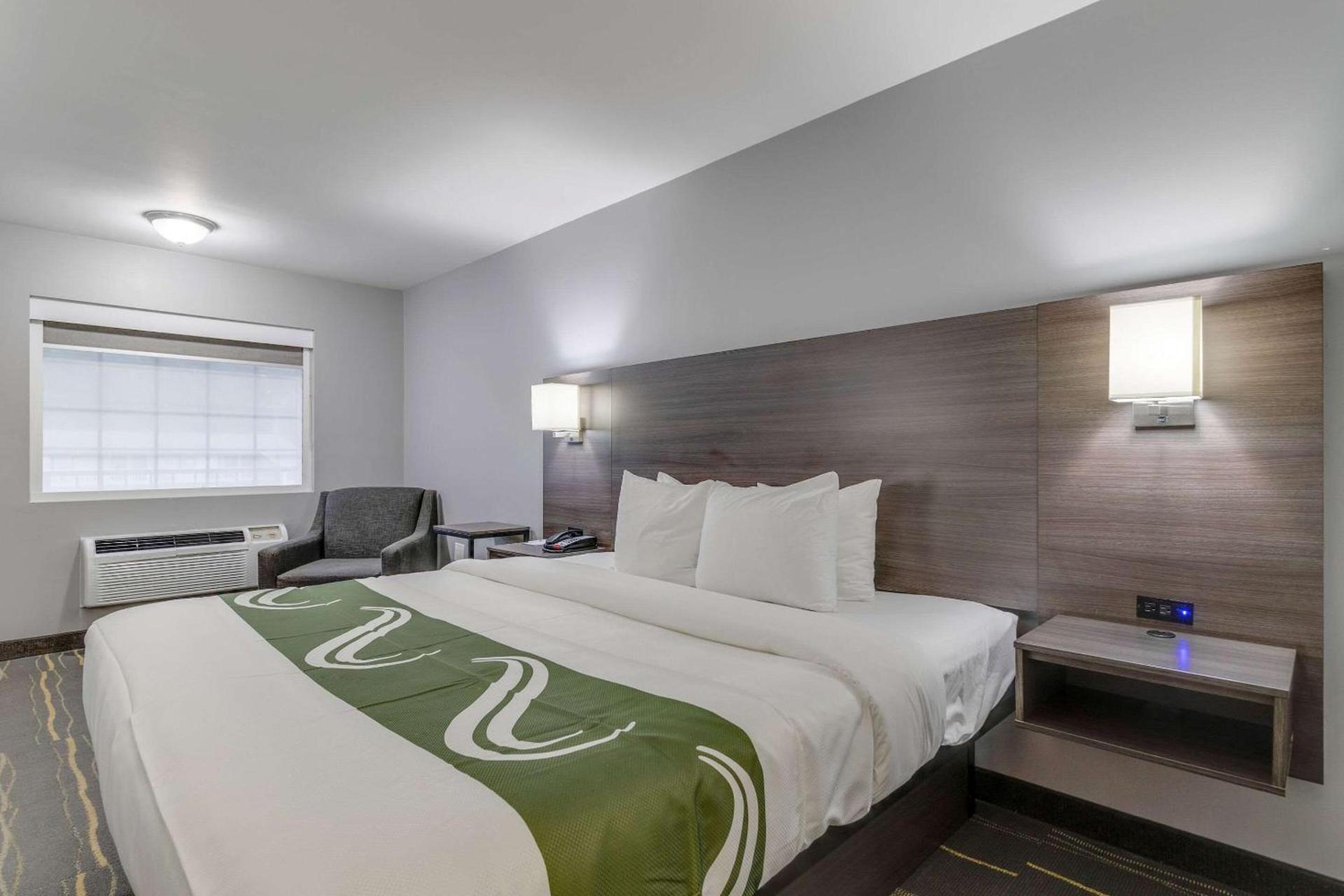 Quality Inn Kodak Sevierville photo 16