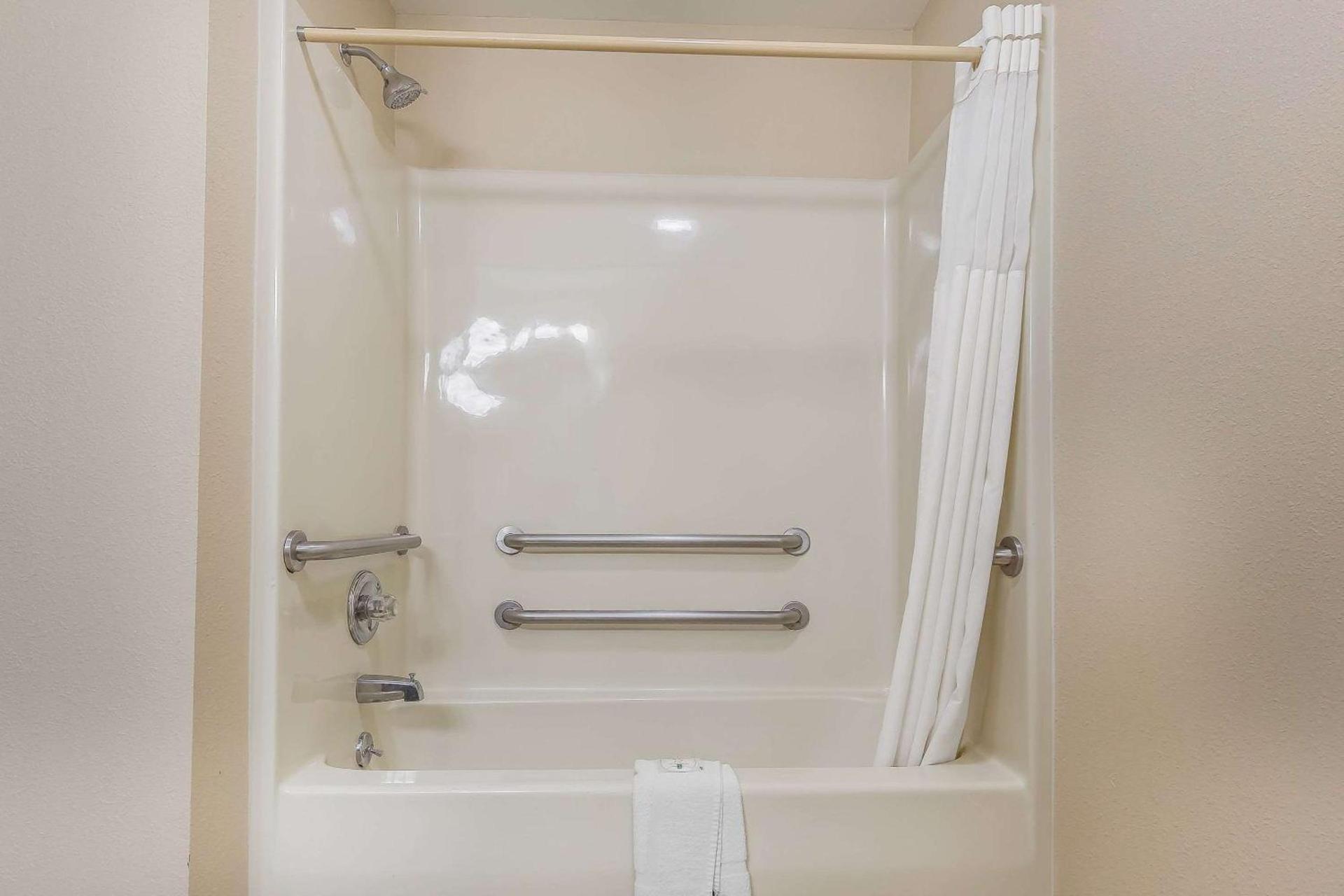 Quality Inn Mount Vernon, IL photo 19