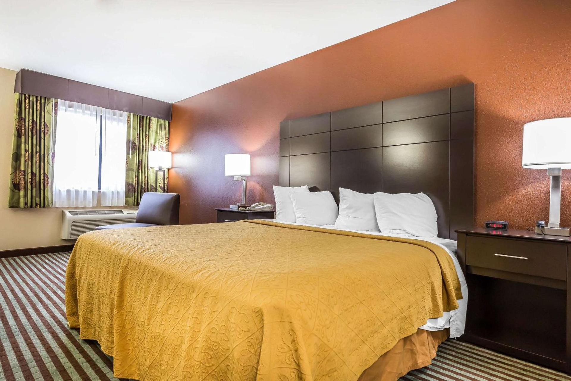 Quality Inn Mount Vernon, IL photo 22