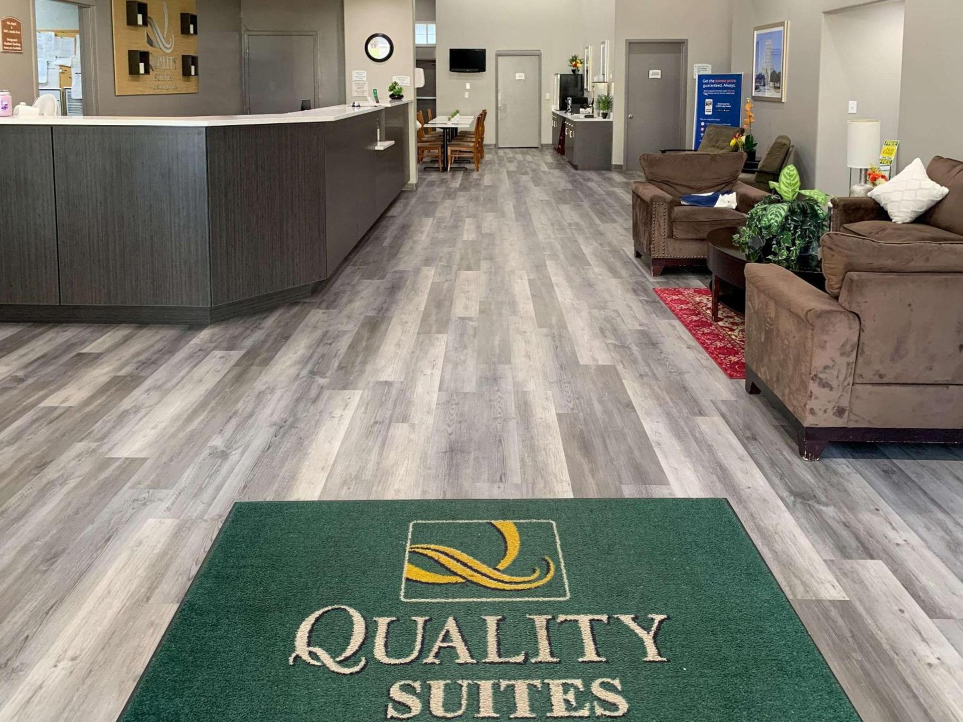 Quality Suites Houston NW Cy-Fair photo 2