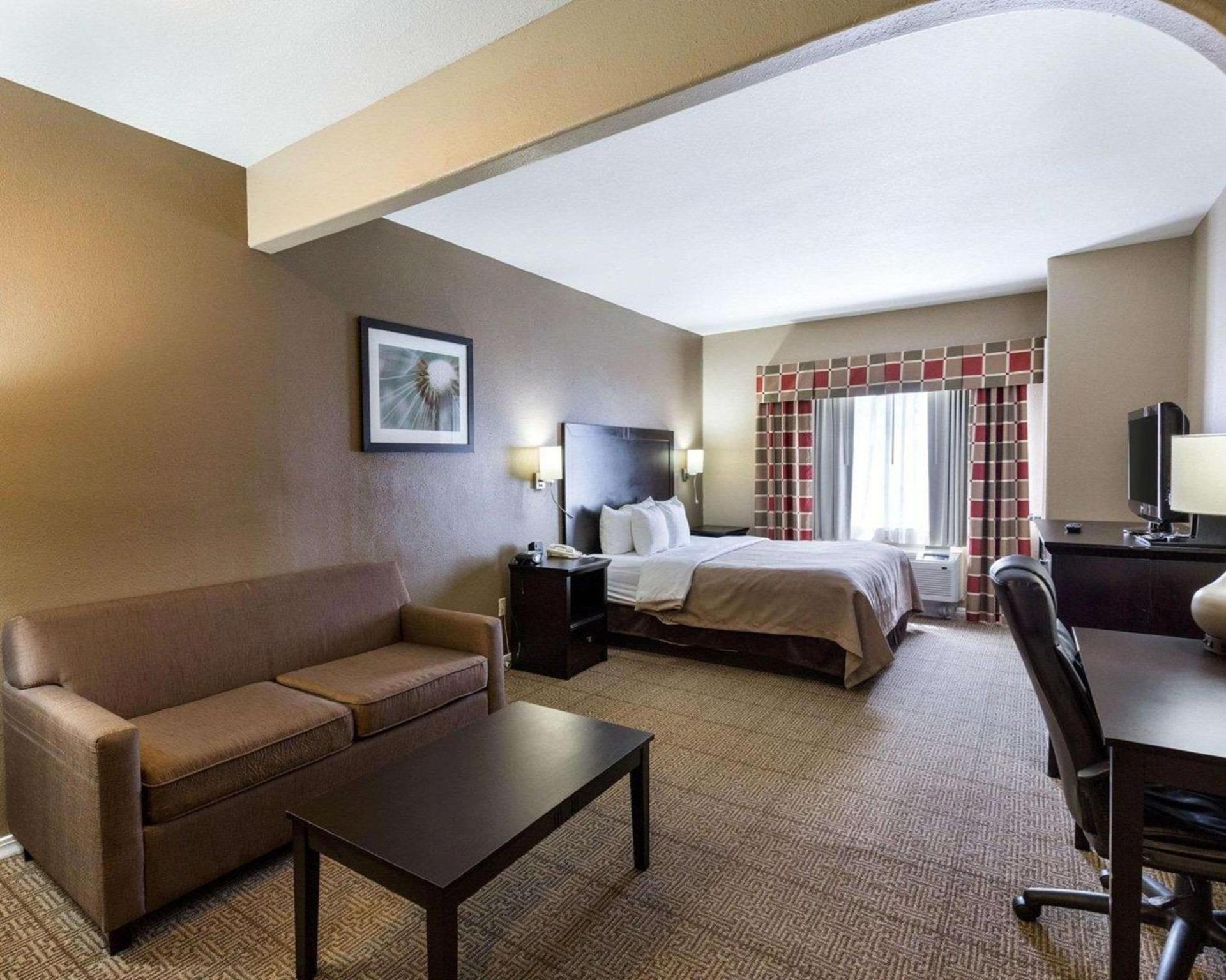 Quality Suites Houston NW Cy-Fair photo 20