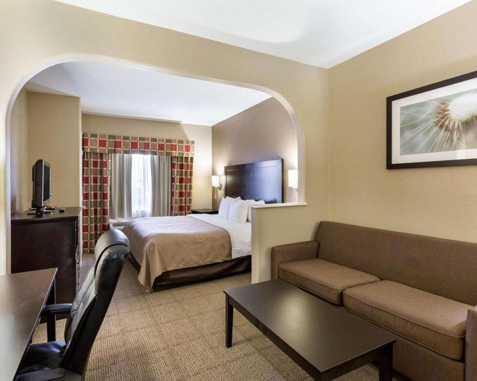 Quality Suites Houston NW Cy-Fair photo 22