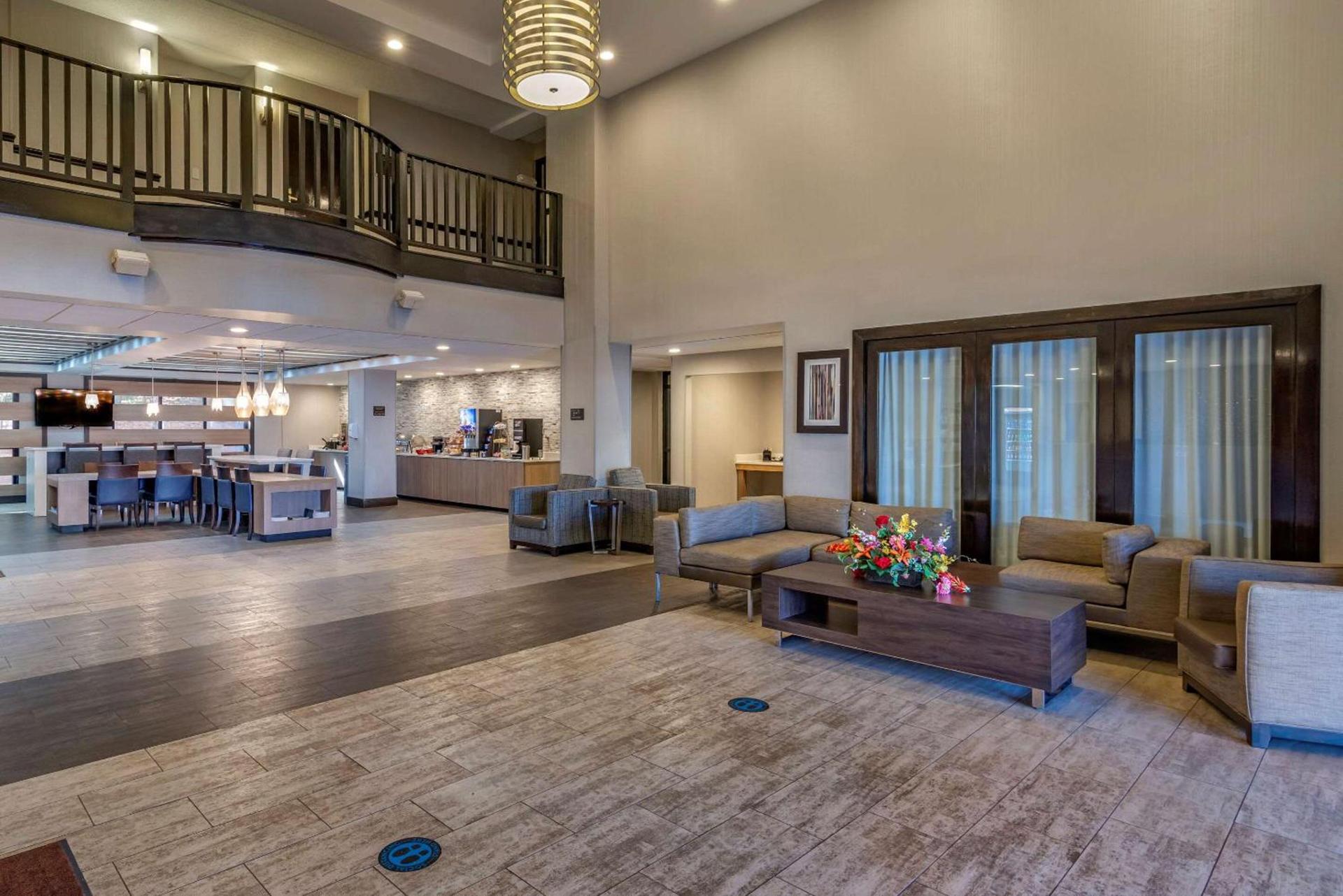 Comfort Suites Alpharetta-Roswell - Atlanta Area photo 5