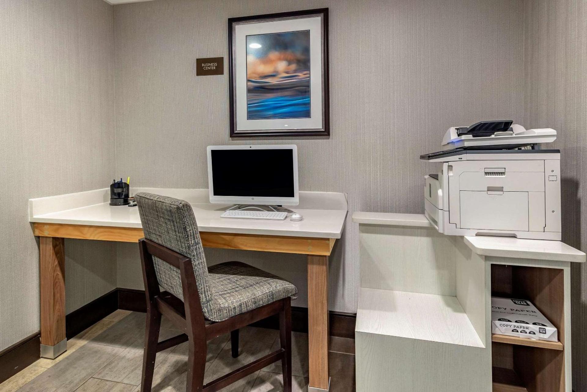Comfort Suites Alpharetta-Roswell - Atlanta Area photo 20