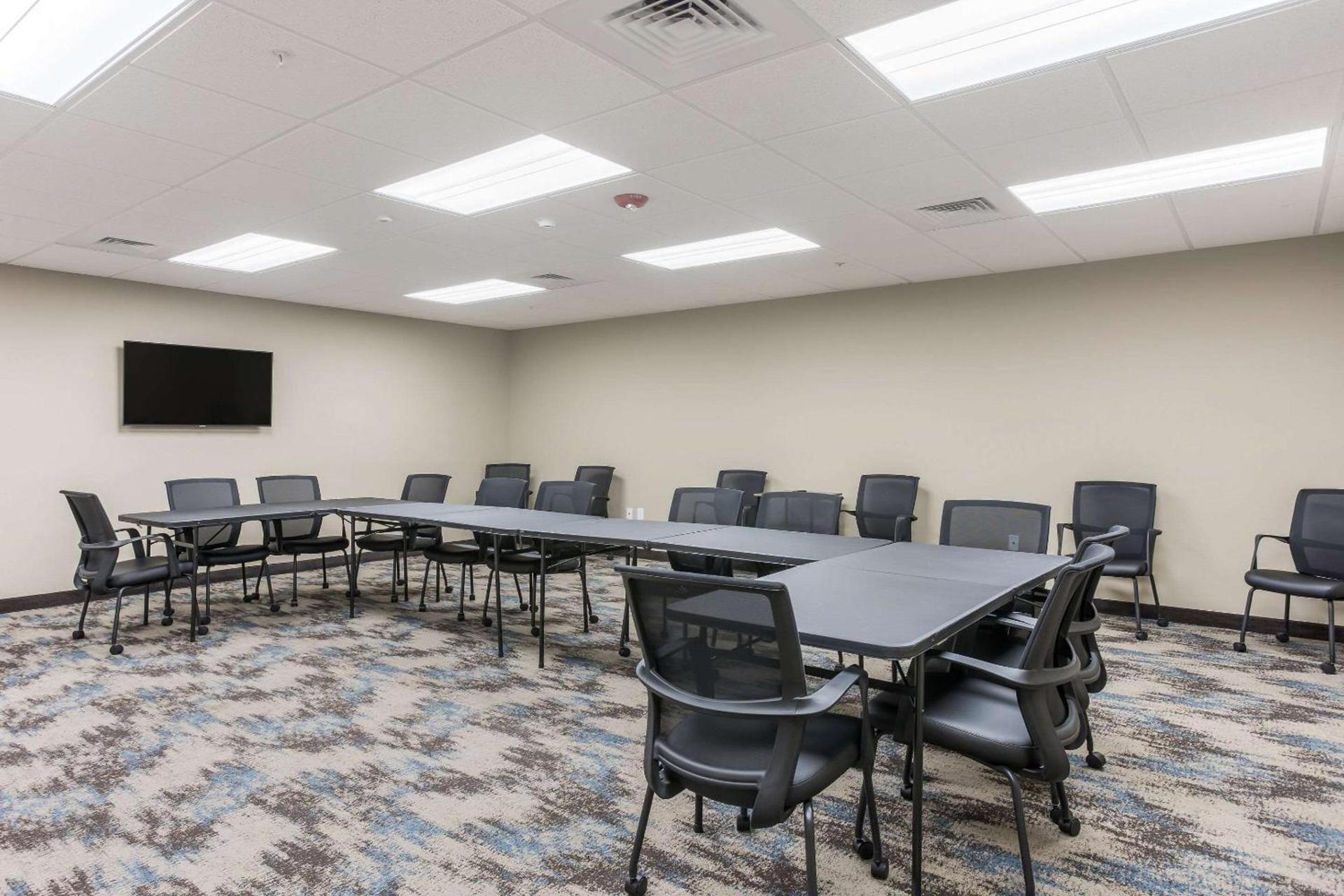 Sleep Inn & Suites Webb City photo 27