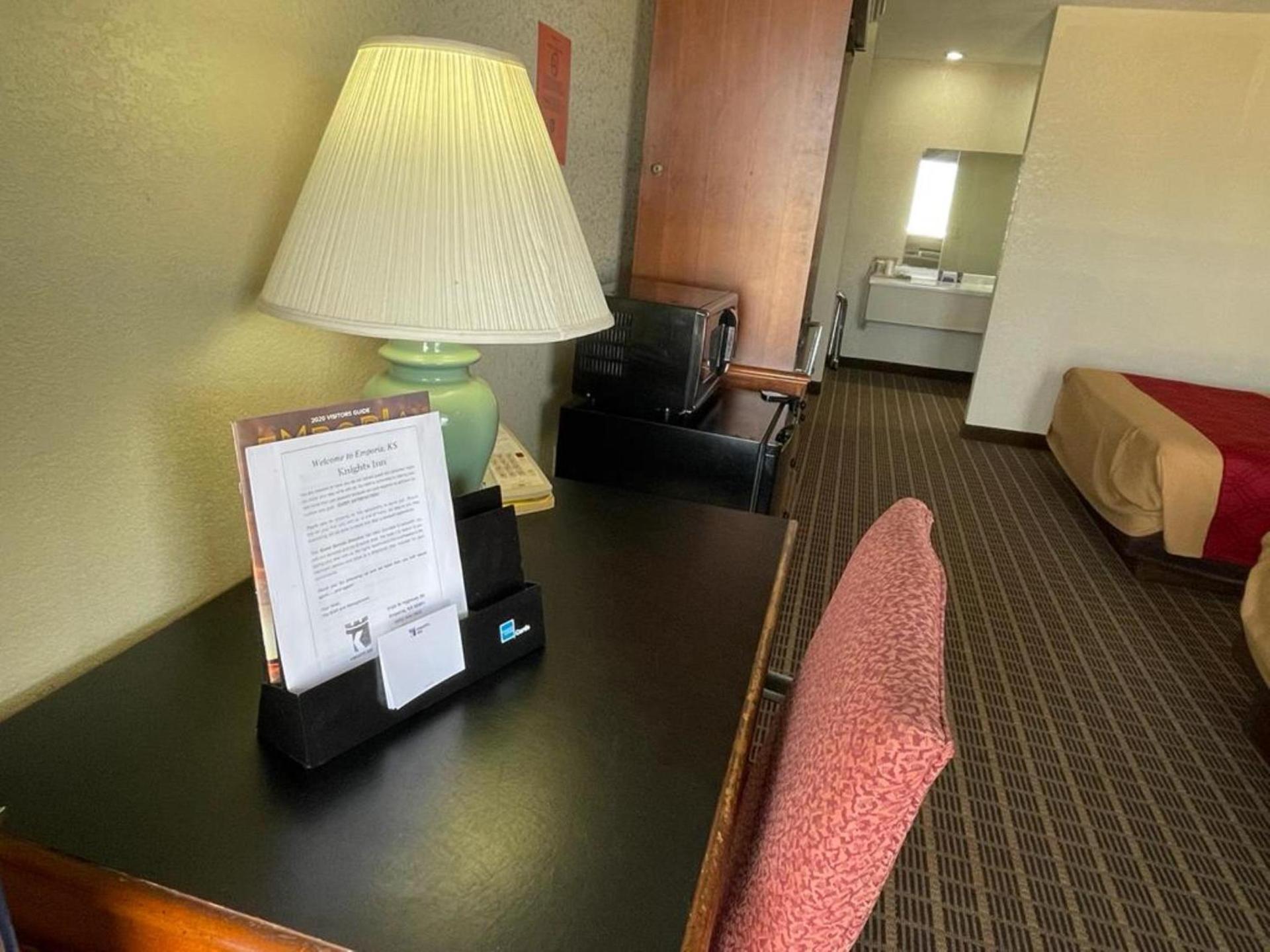 Knights Inn & Suites Emporia photo 28