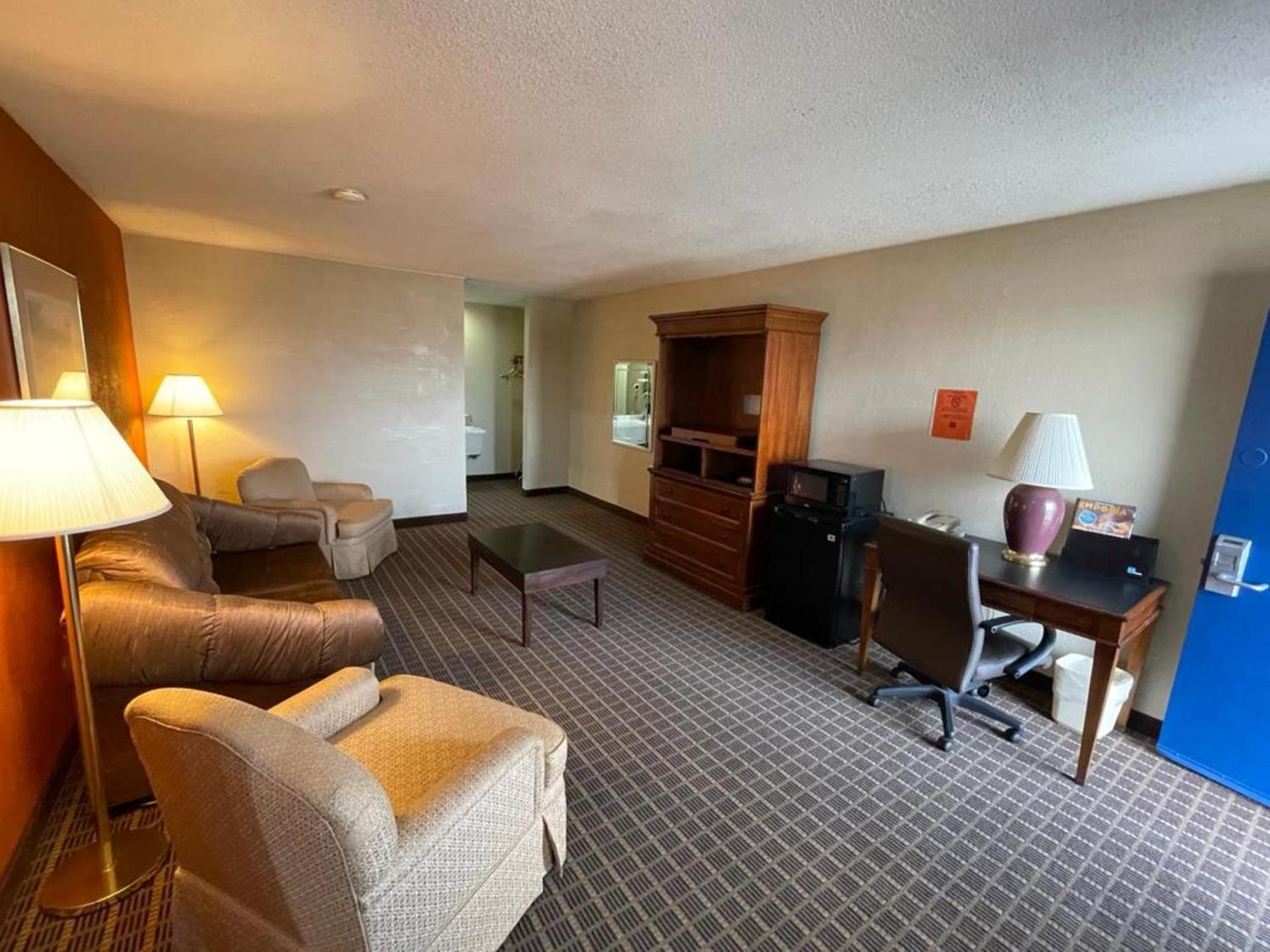 Knights Inn & Suites Emporia photo 15