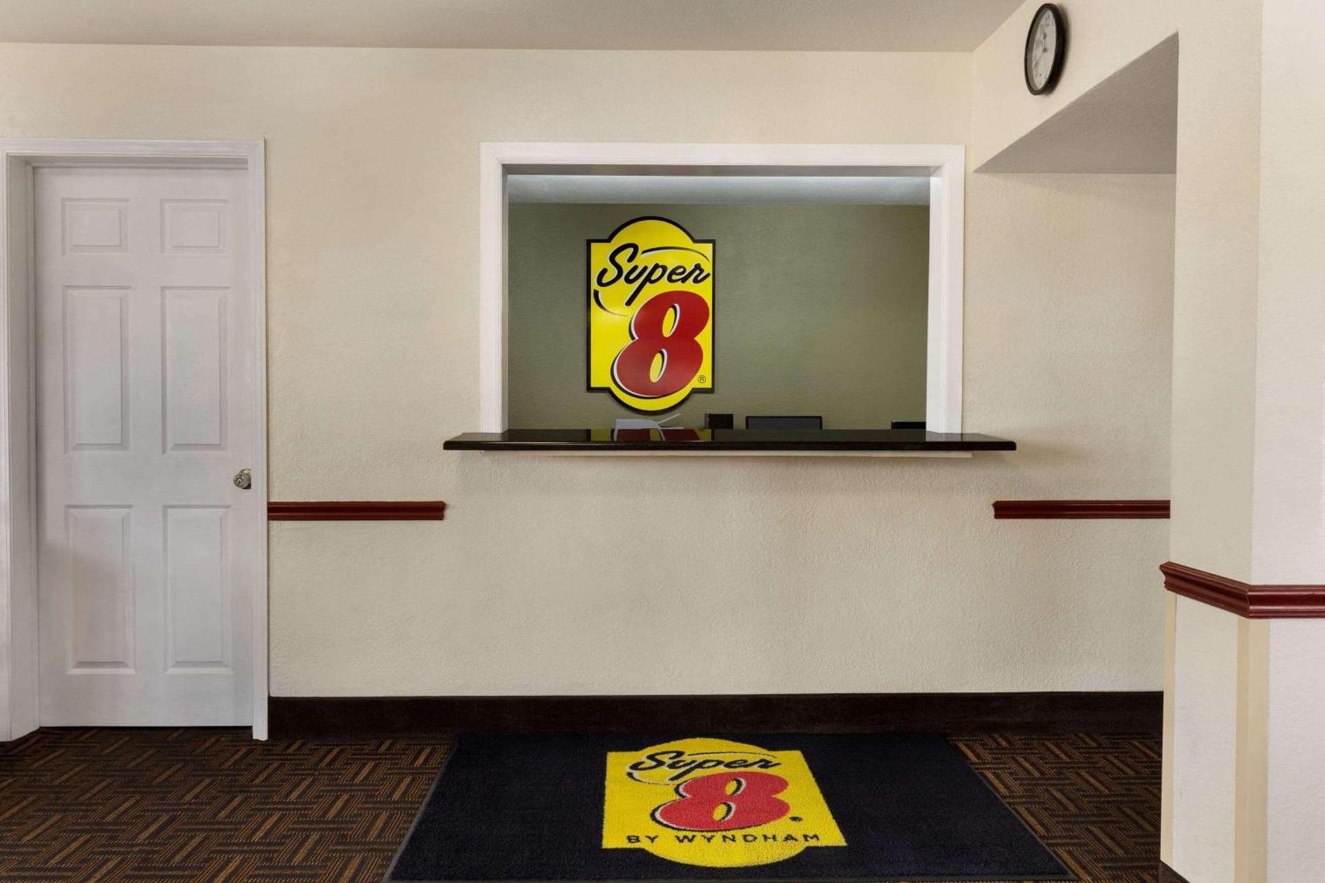 Super 8 by Wyndham Sikeston/Miner Area photo 5