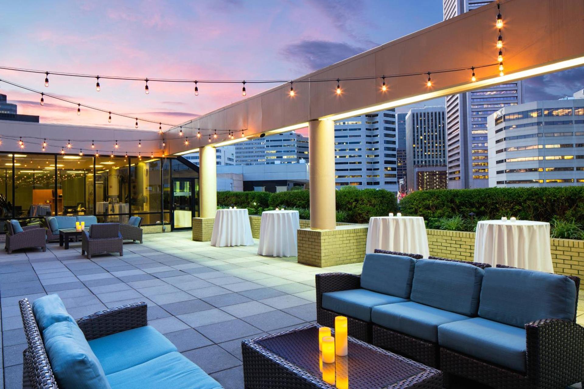 Sheraton Inner Harbor Hotel photo 34