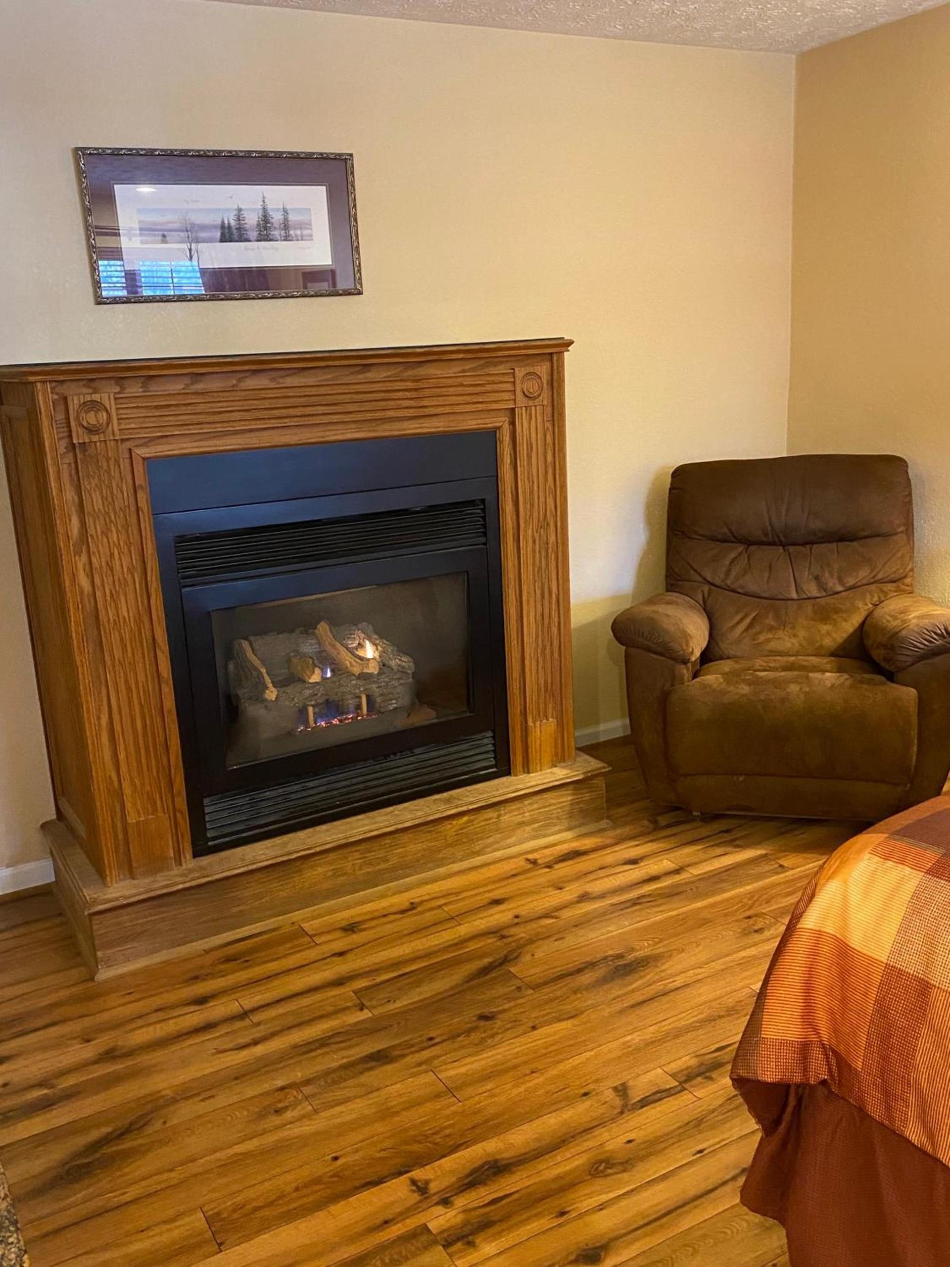 Jonathan Creek Inn and Villas photo 20