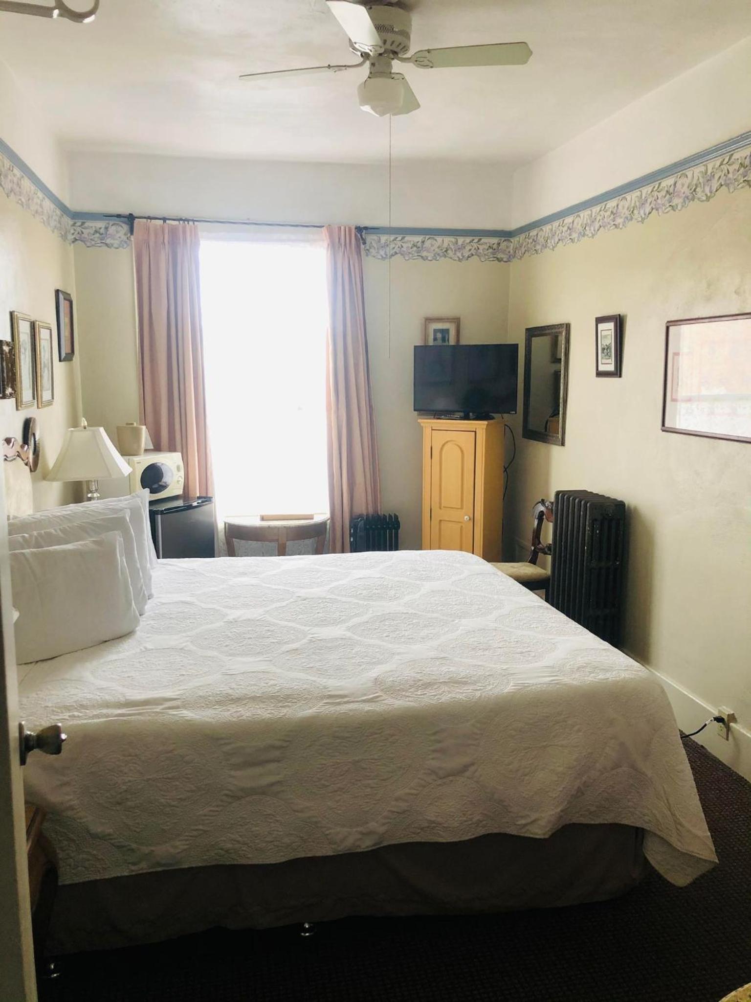 Historic Palace Hotel photo 16