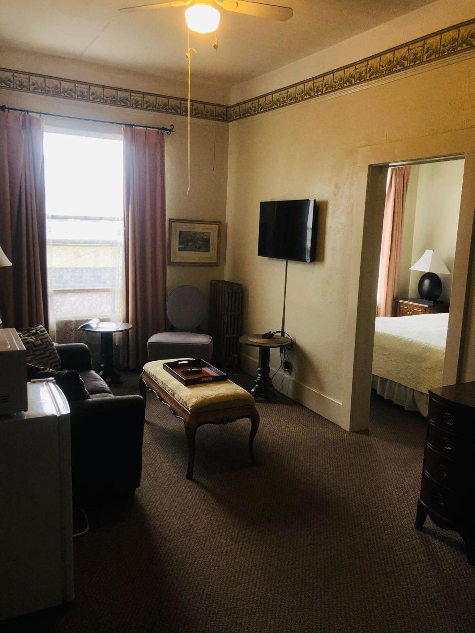 Historic Palace Hotel photo 18