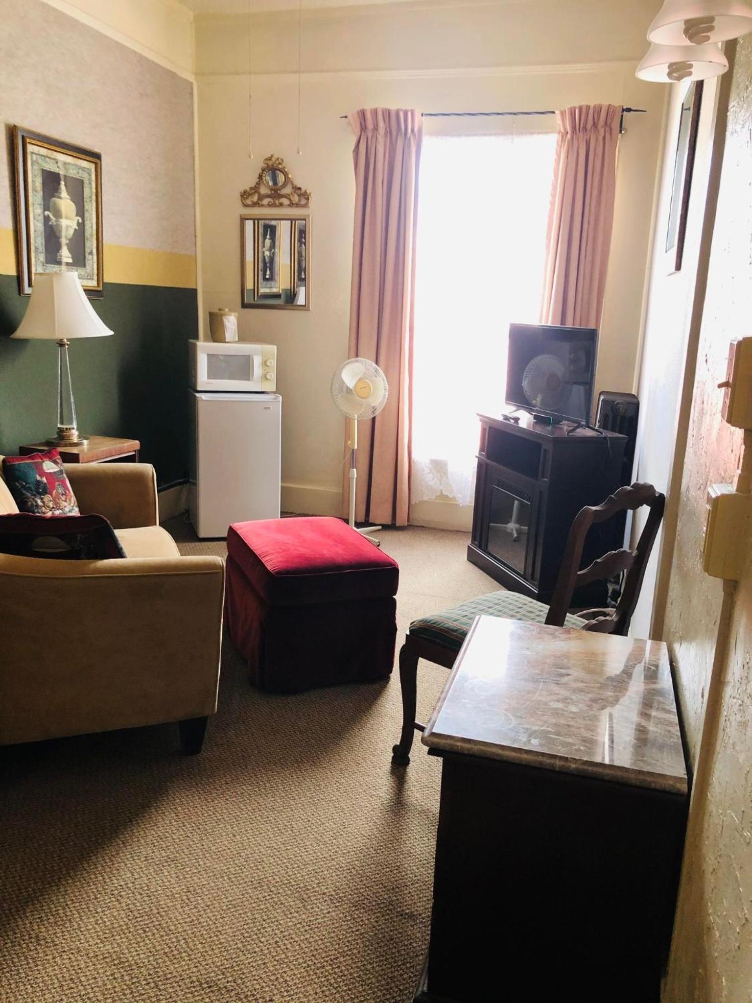 Historic Palace Hotel photo 15