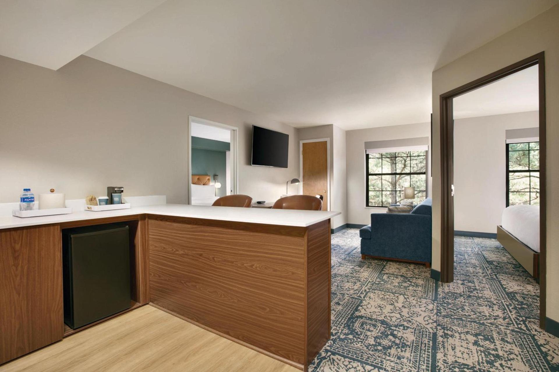 Four Points by Sheraton Raleigh Arena photo 22