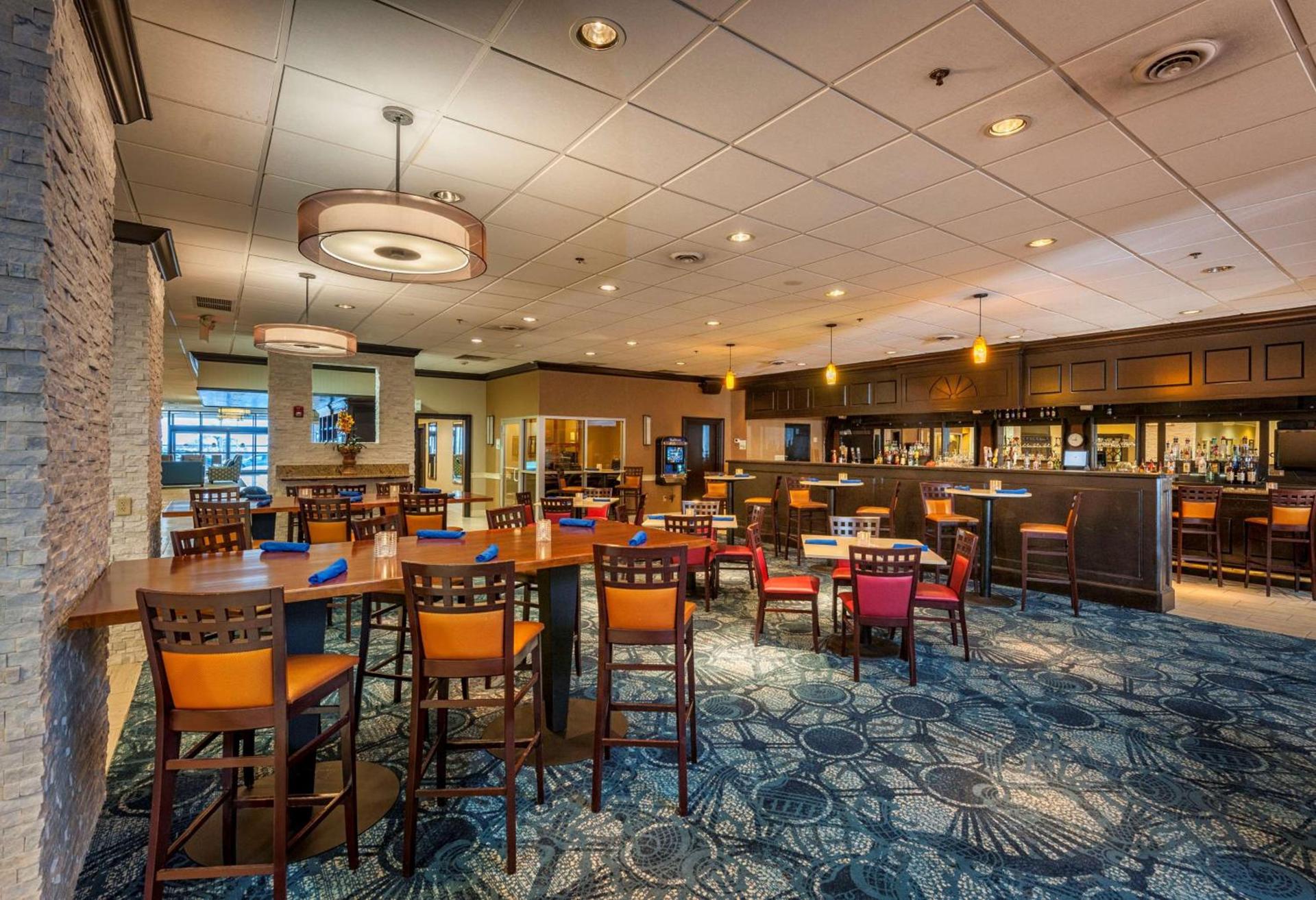 Best Western Plus Strongsville Cleveland photo 6