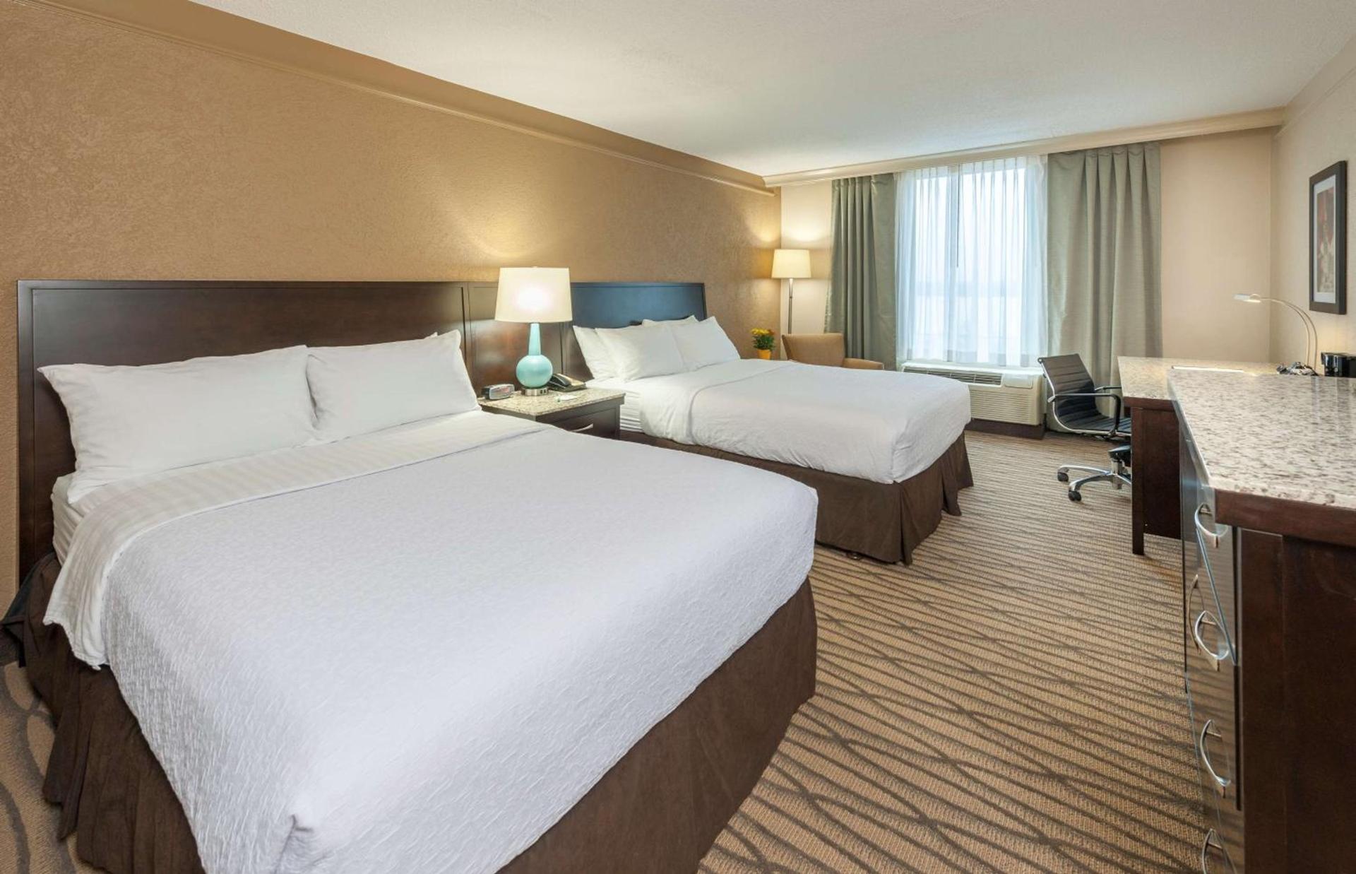 Best Western Plus Strongsville Cleveland photo 12