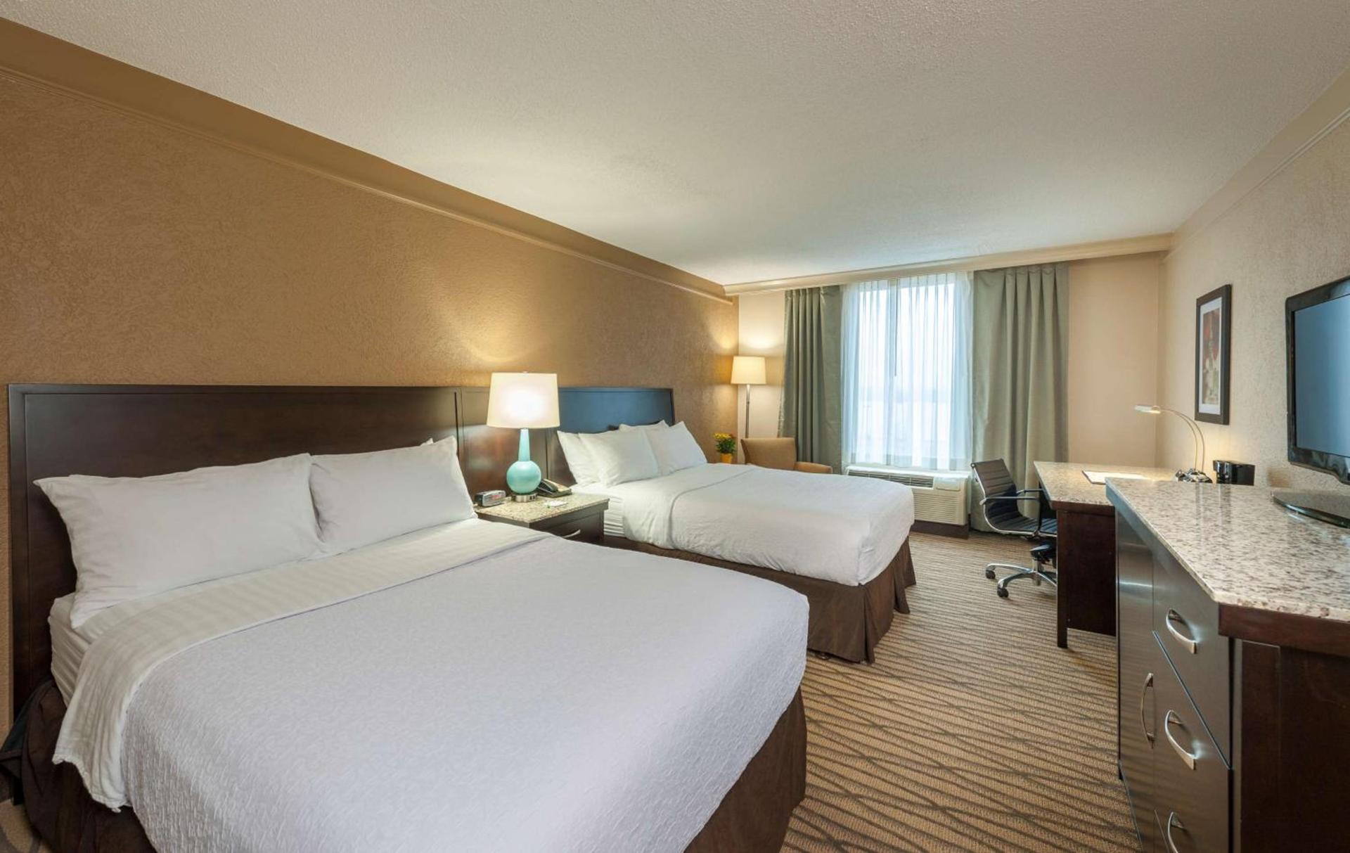 Best Western Plus Strongsville Cleveland photo 13