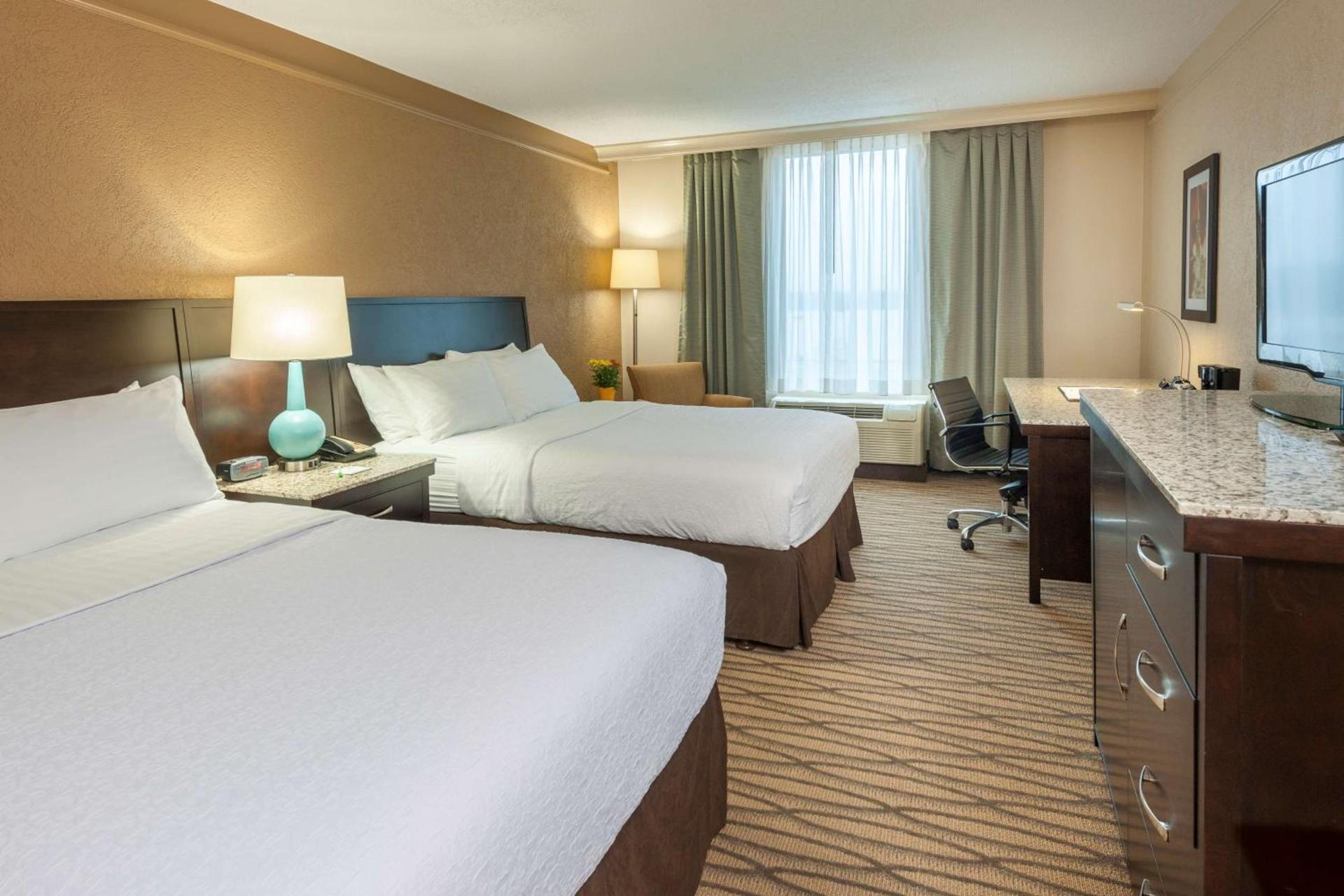 Best Western Plus Strongsville Cleveland photo 10