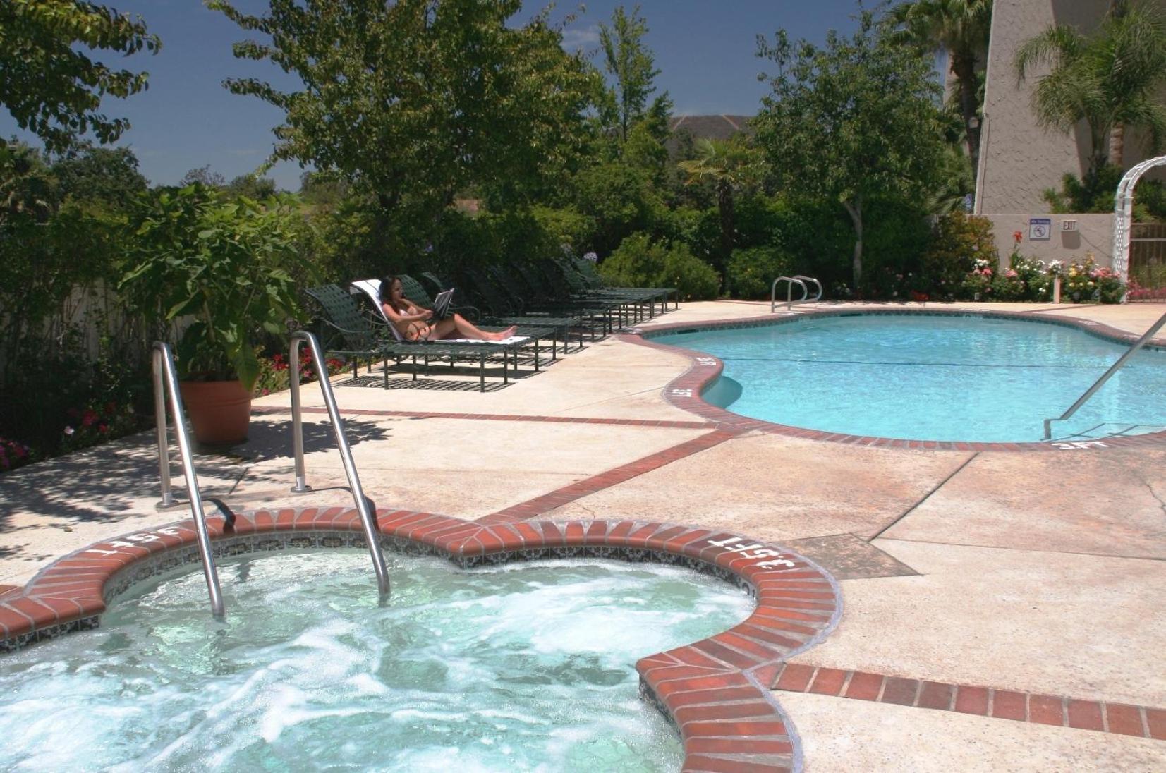 Best Western Plus Thousand Oaks Inn photo 51