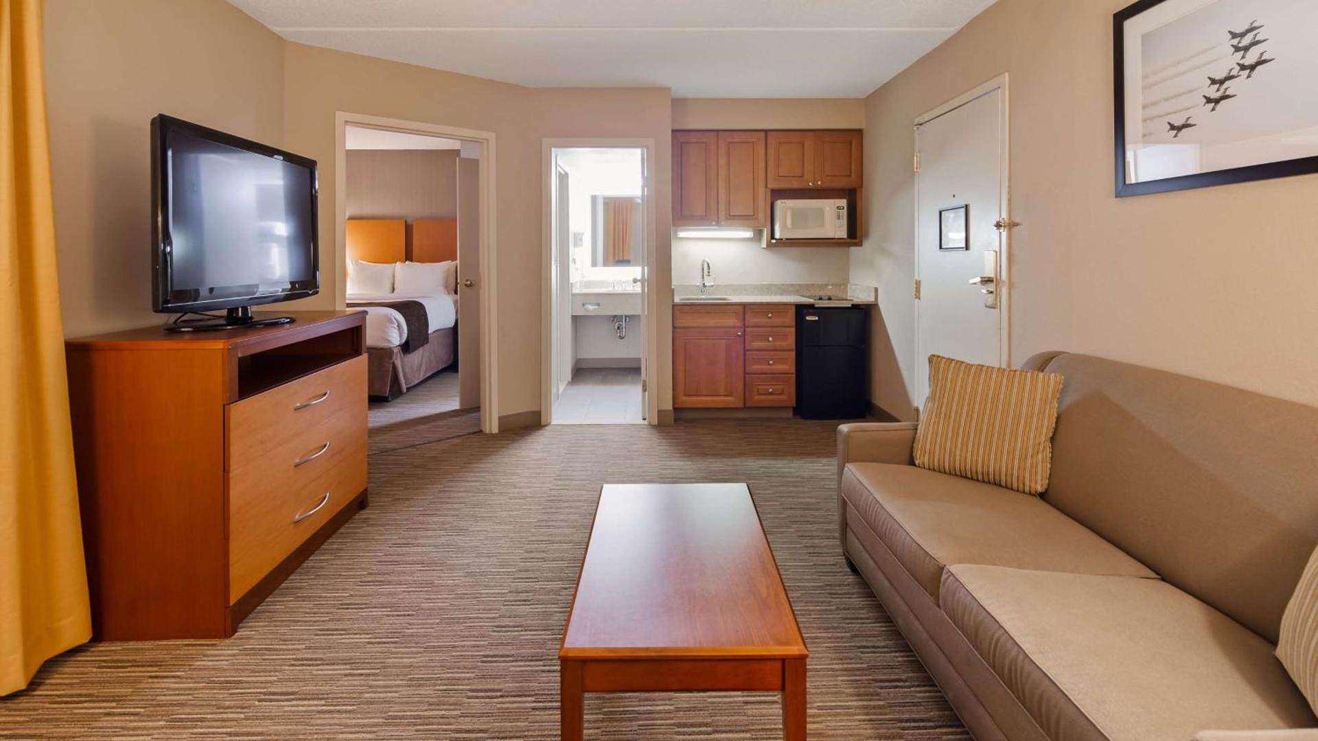 Best Western La Plata Inn photo 8