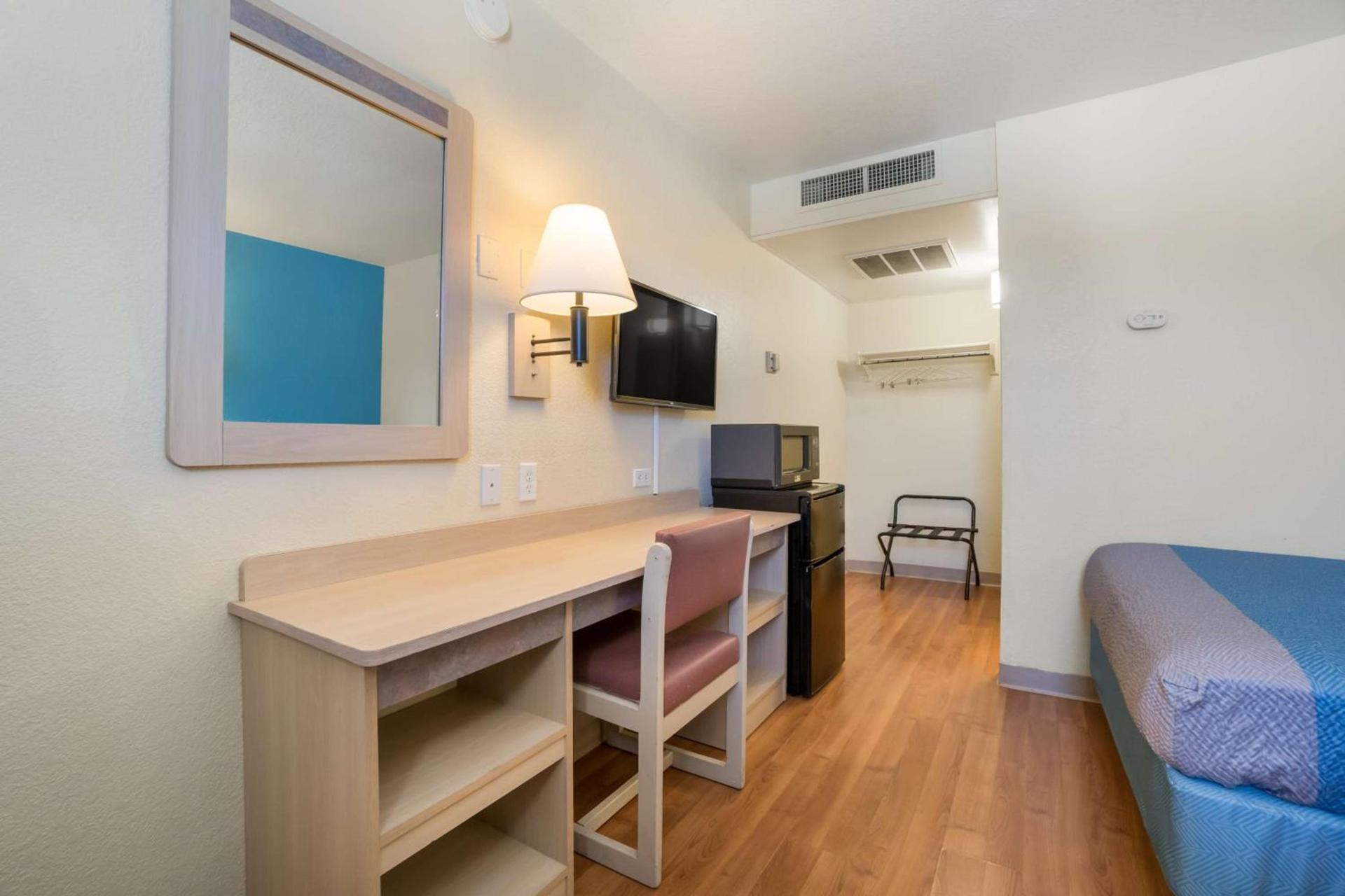 Motel 6-Grand Junction, CO photo 12