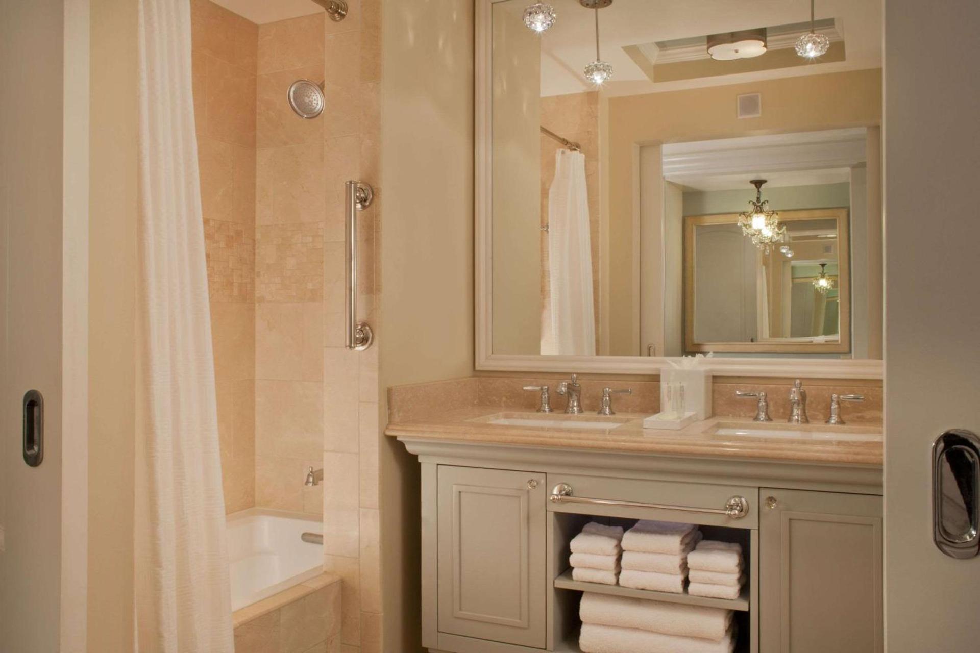 Hilton Vacation Club Eilan Resort & Spa San Antonio photo 11