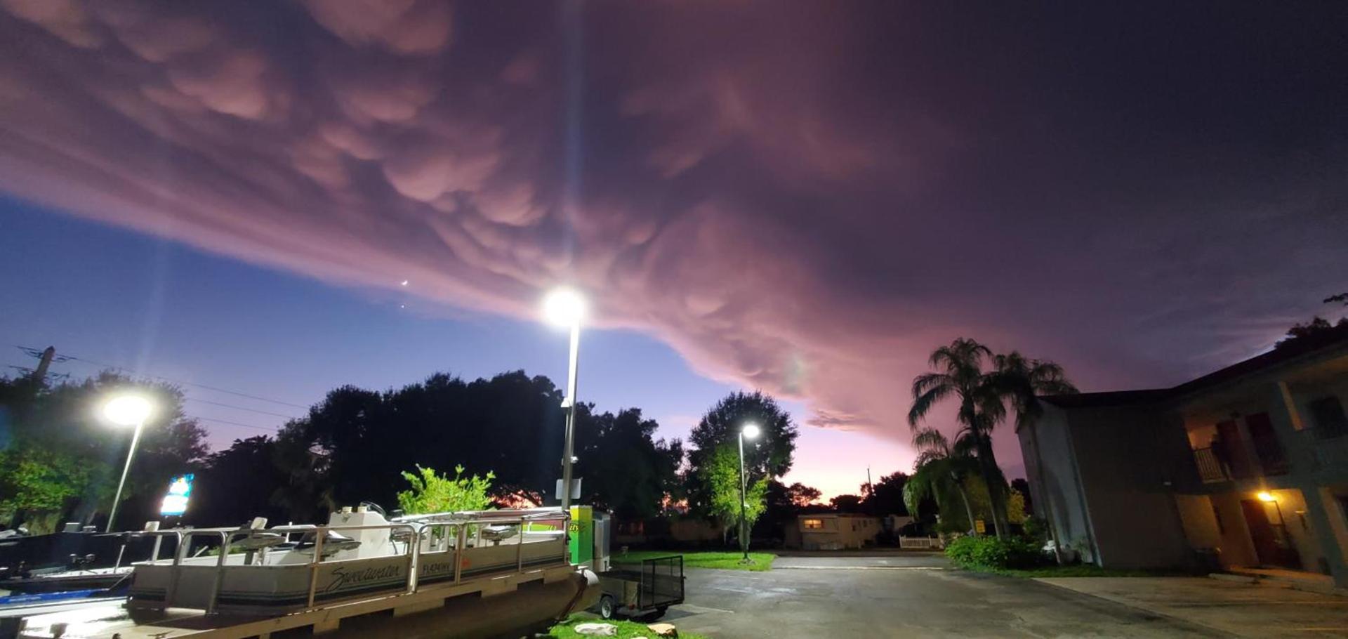 Lakeview Inn & Suites Okeechobee photo 4