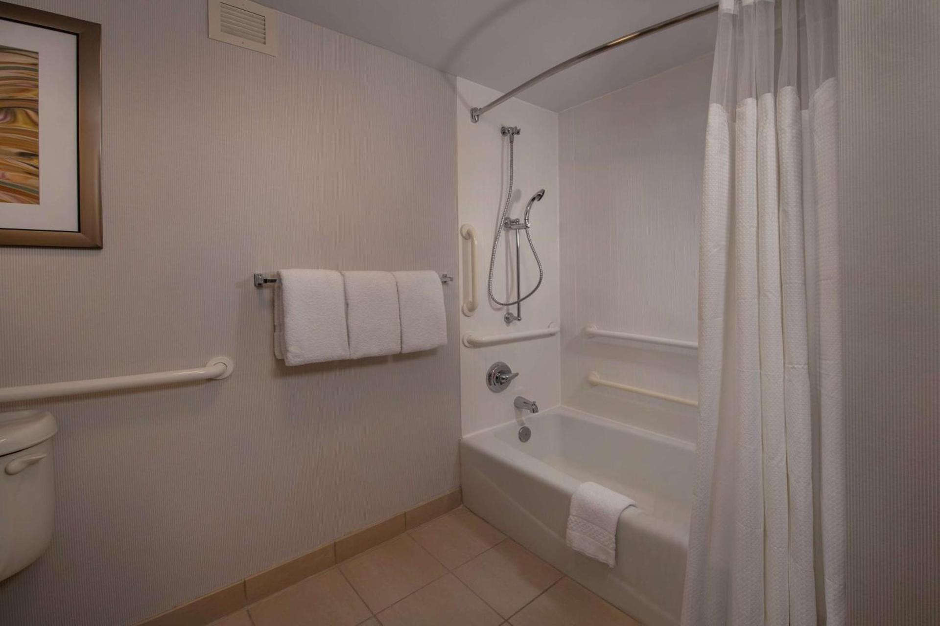 Sonesta Select Newark Christiana Mall photo 15