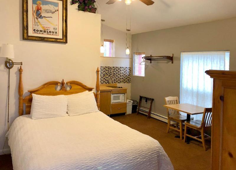 Tyrolean Lodge photo 12