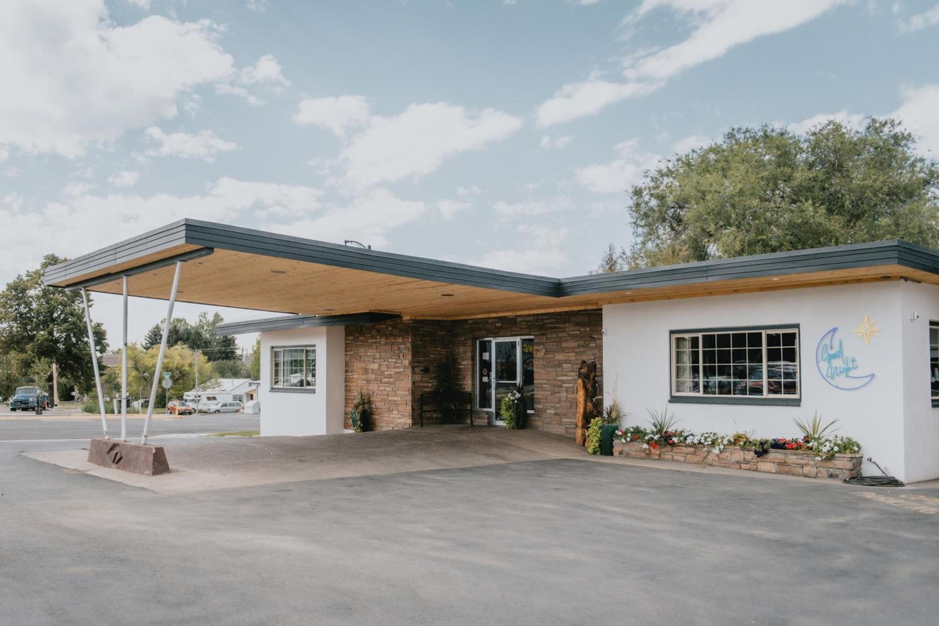 Sapphire Motel Midtown Bozeman photo 17