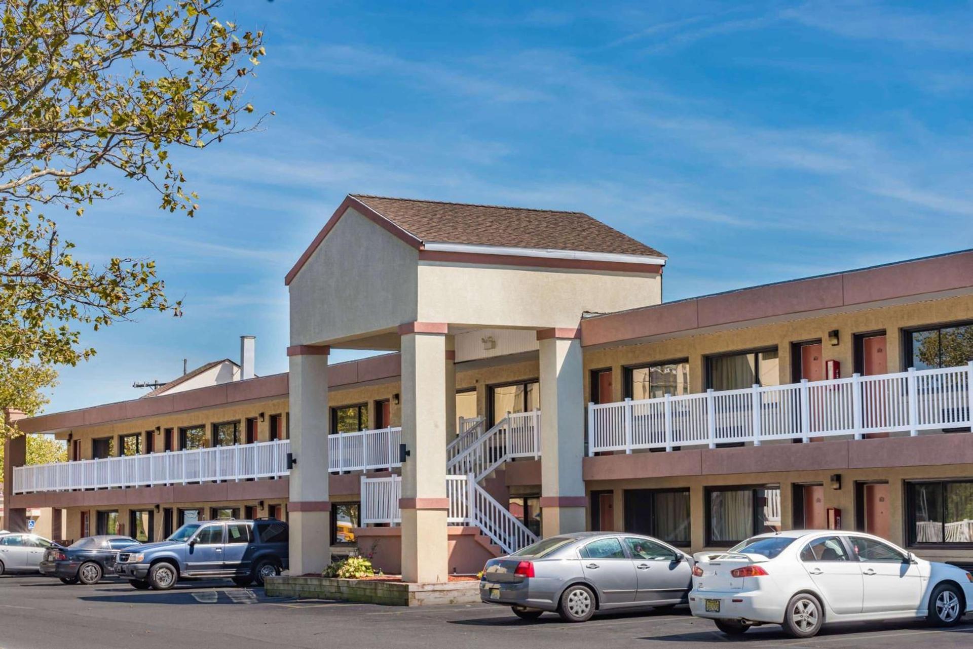 Ramada by Wyndham West Atlantic City photo 5