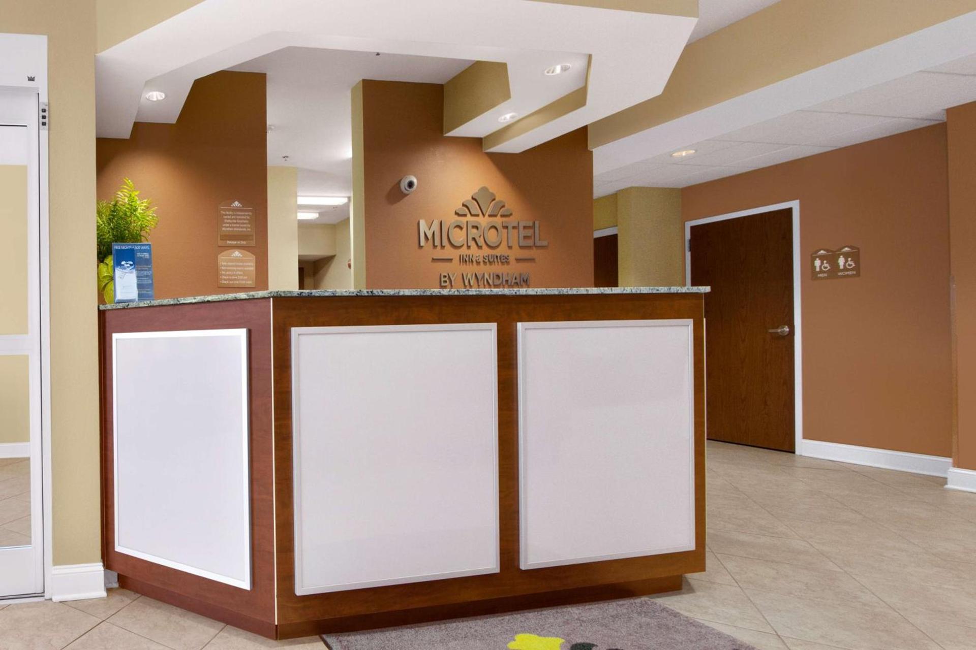 Microtel Inn & Suites by Wyndham photo 3