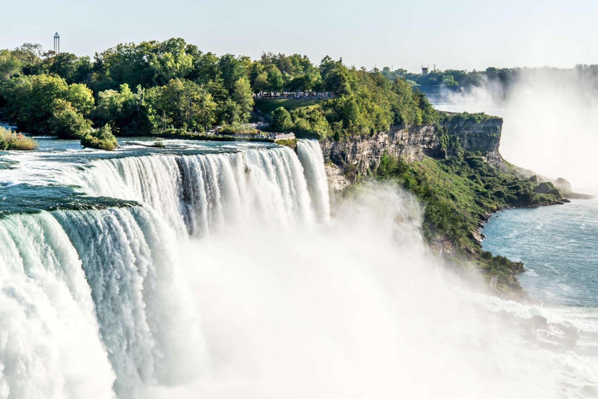 Super 8 by Wyndham Niagara Falls photo 26